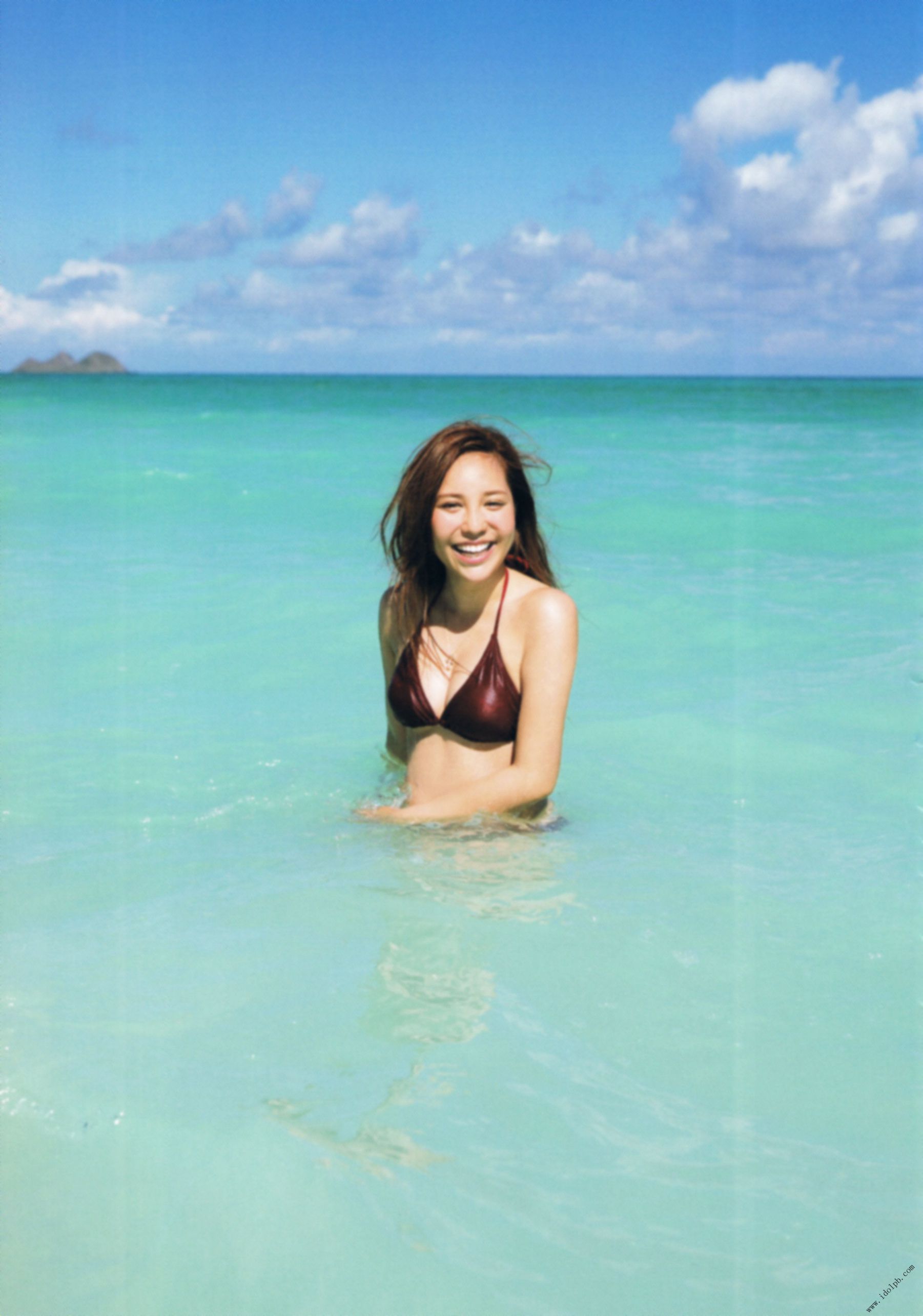 河西智美《灼けた》 [PhotoBook]