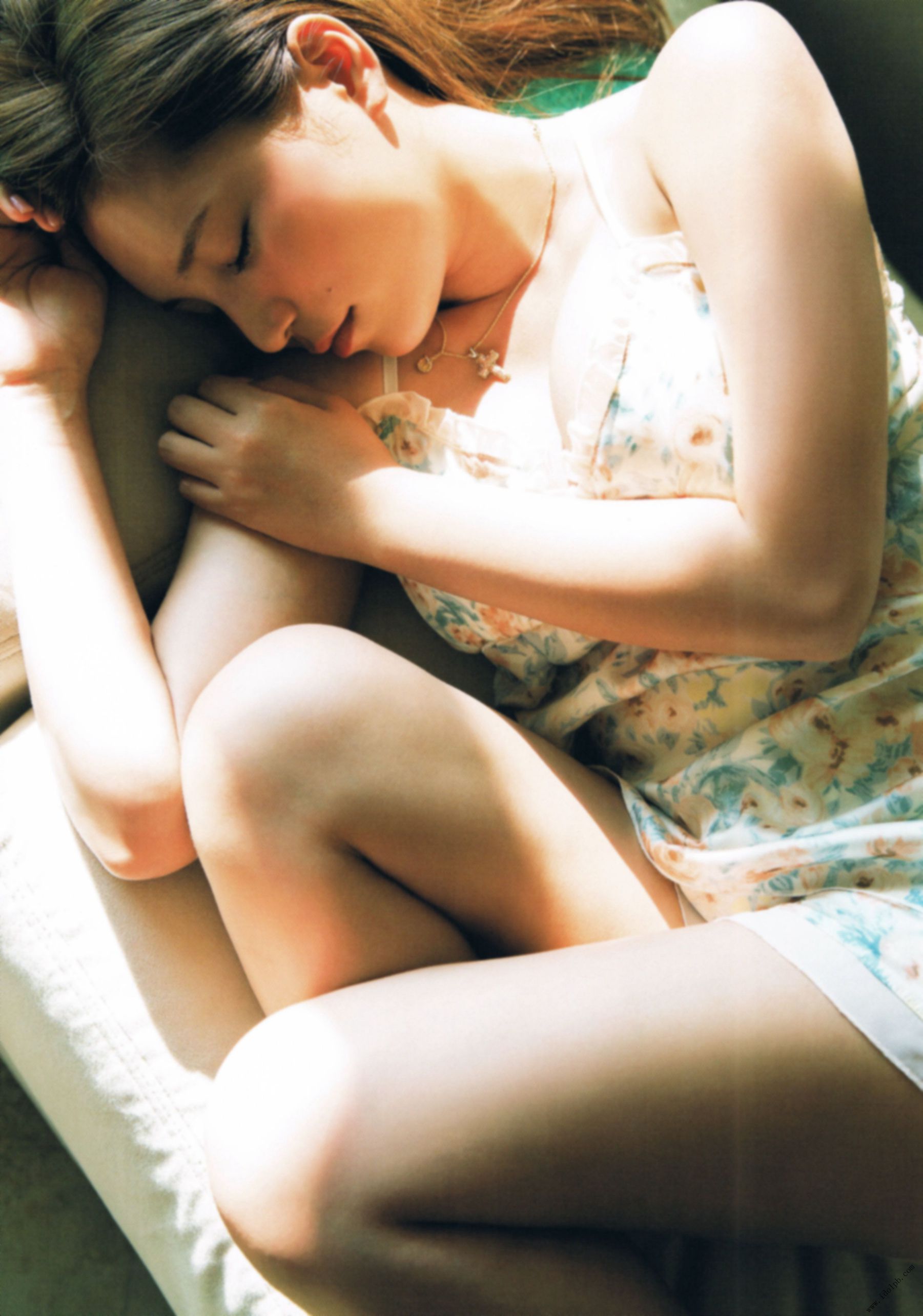 河西智美《灼けた》 [PhotoBook]