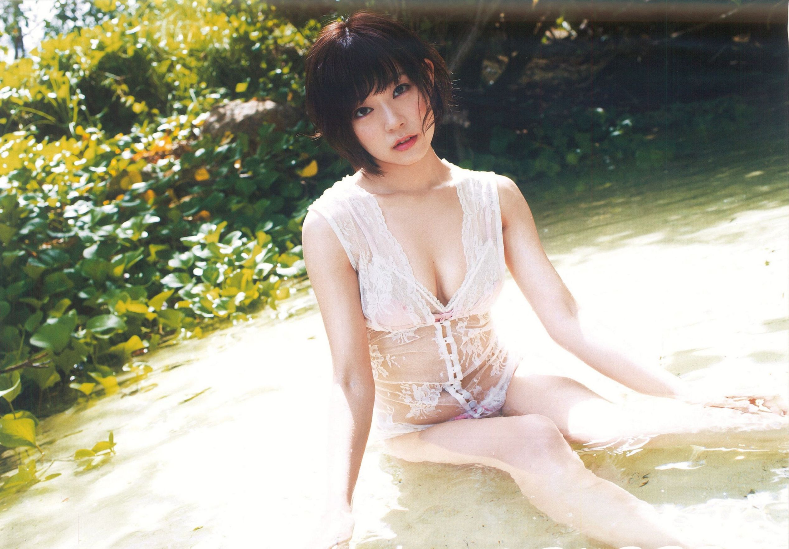 渡辺美優紀《 MW 》 [PhotoBook]