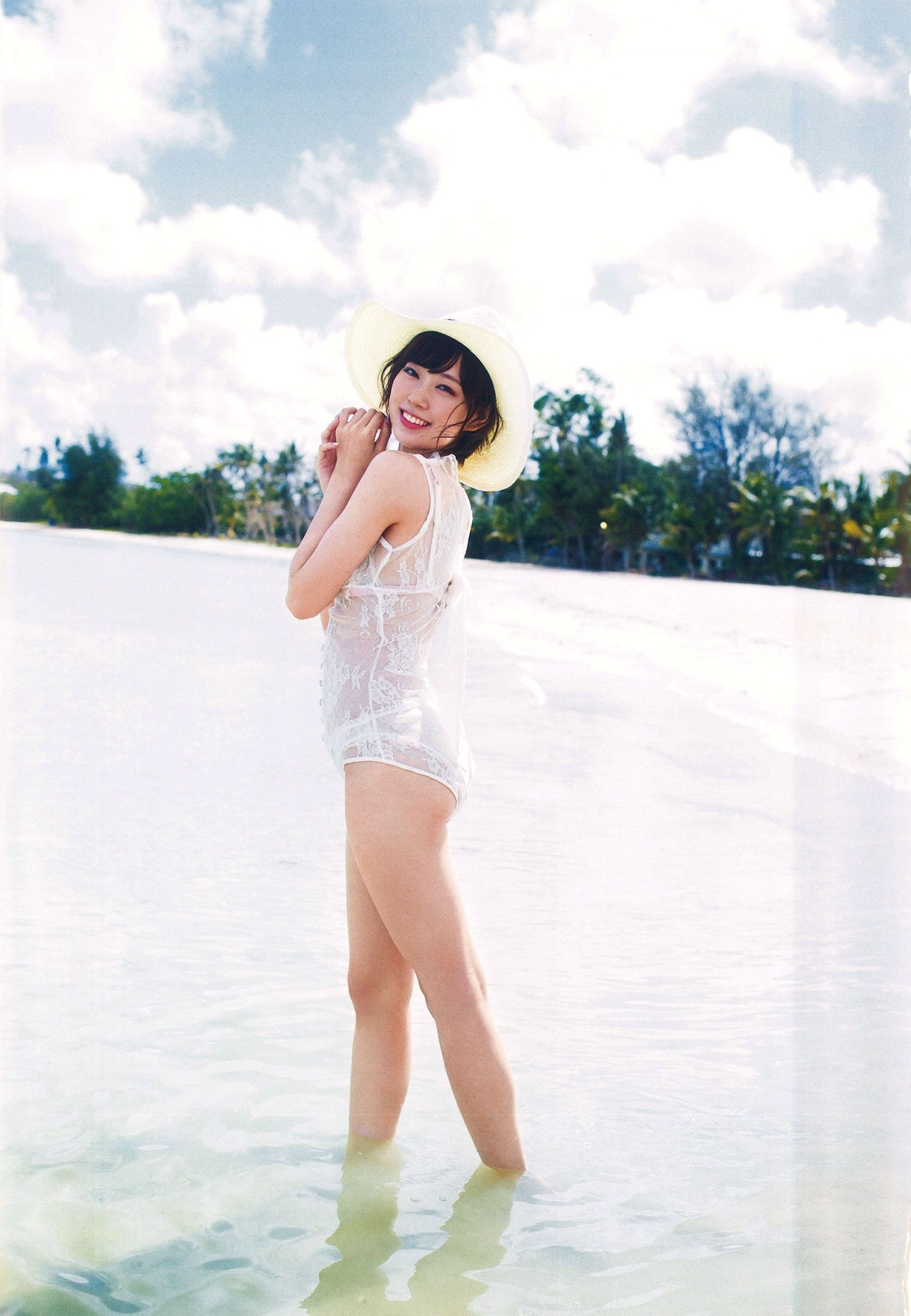 渡辺美優紀《 MW 》 [PhotoBook]