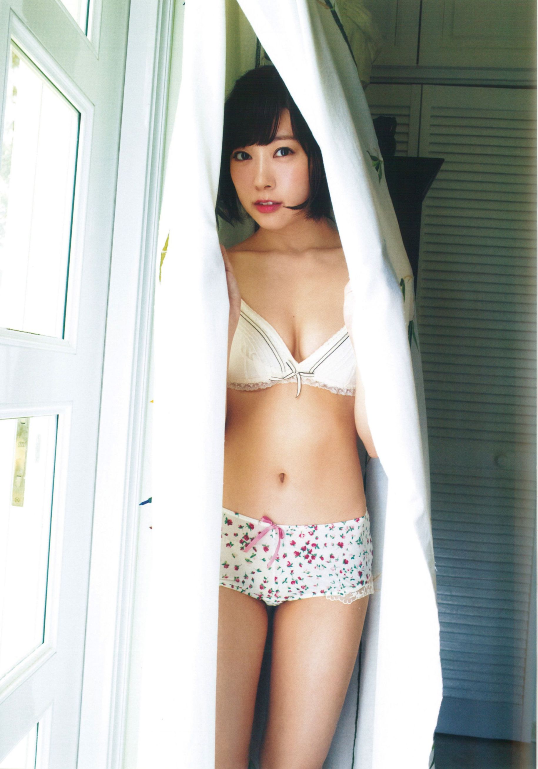 渡辺美優紀《 MW 》 [PhotoBook]