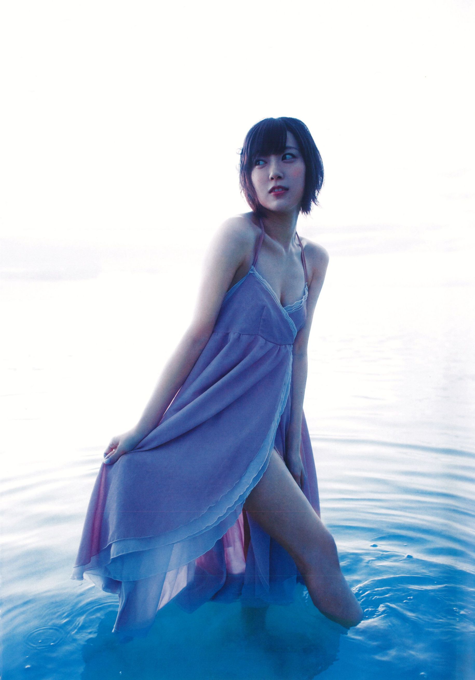 渡辺美優紀《 MW 》 [PhotoBook]