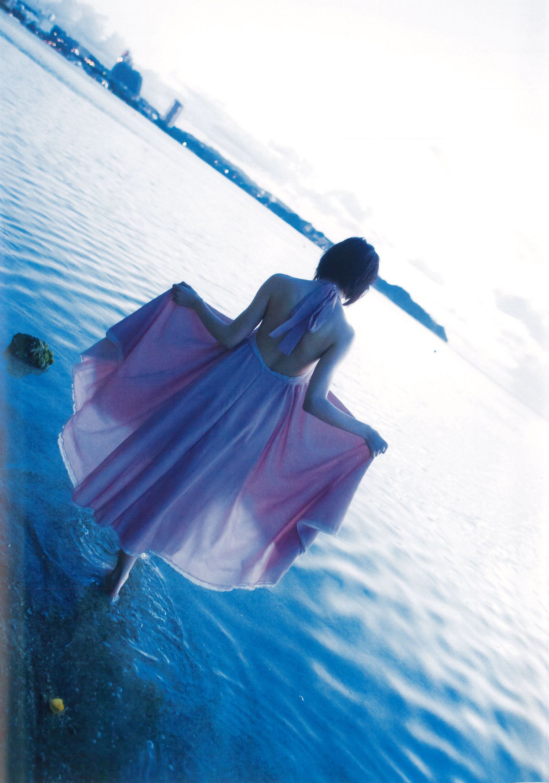 渡辺美優紀《 MW 》 [PhotoBook]