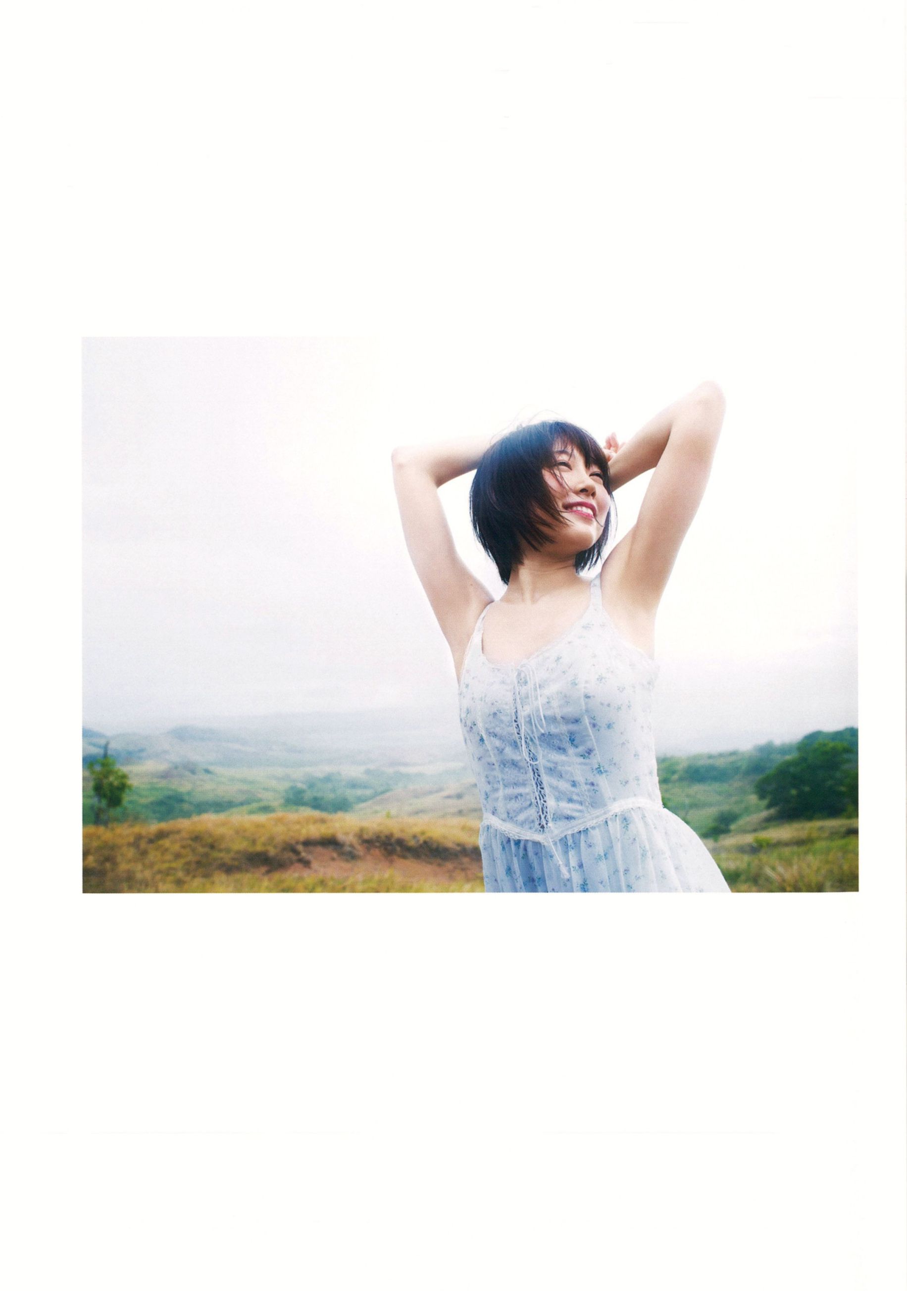渡辺美優紀《 MW 》 [PhotoBook]