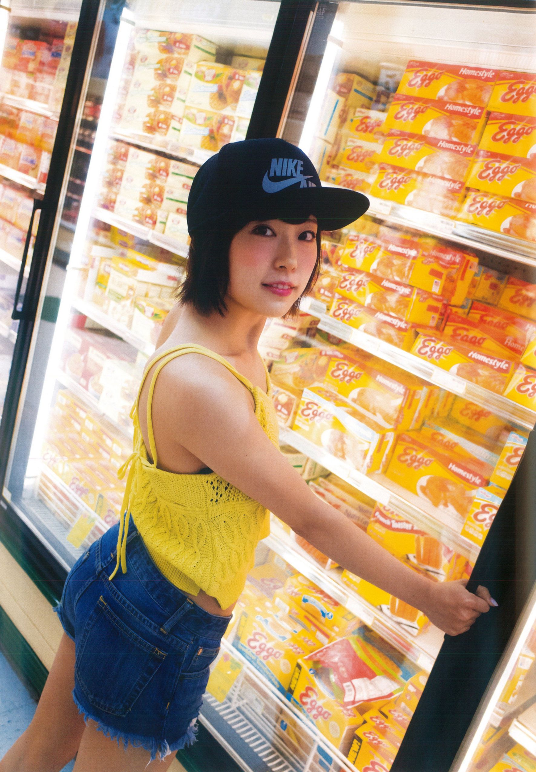 渡辺美優紀《 MW 》 [PhotoBook]