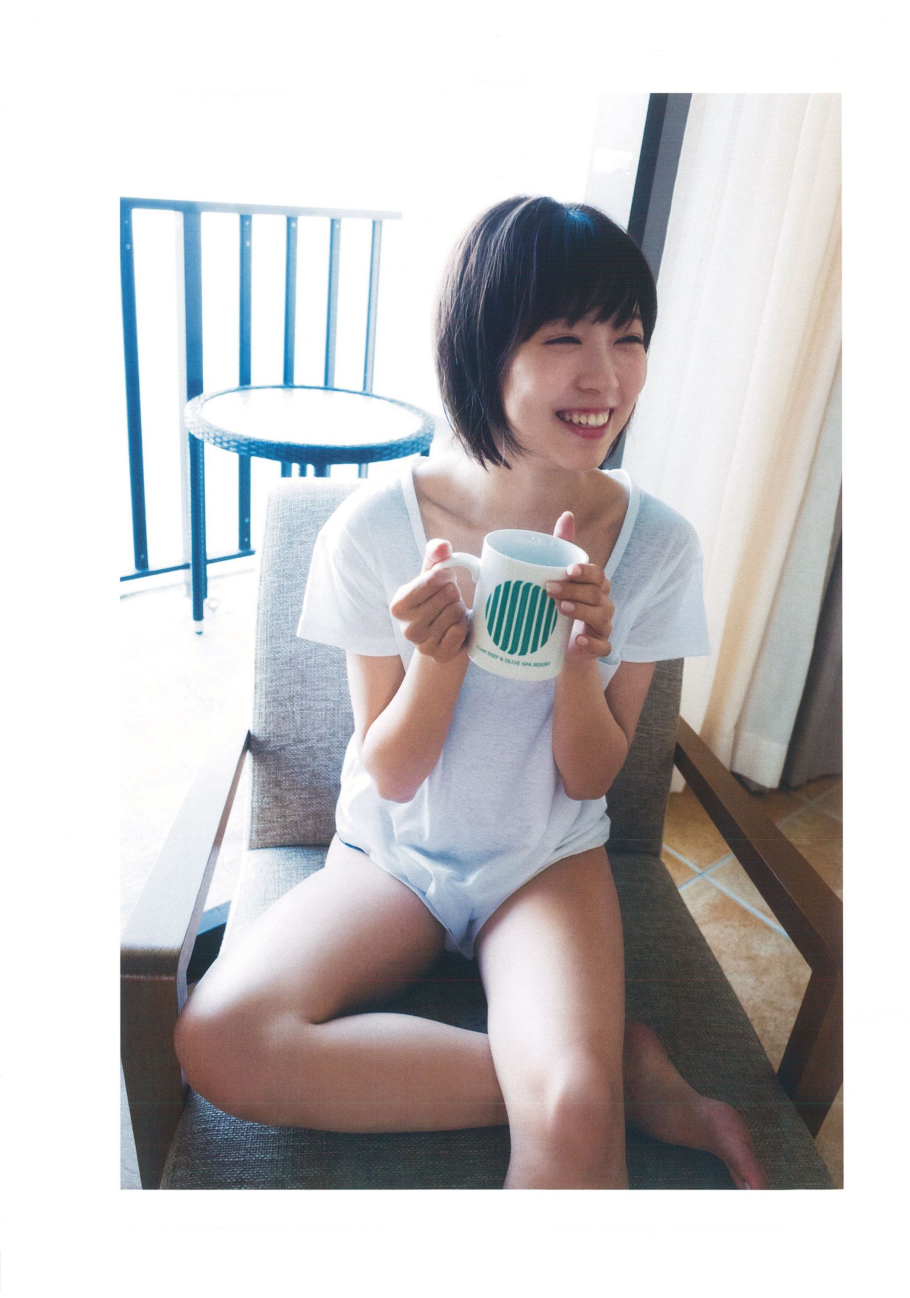 渡辺美優紀《 MW 》 [PhotoBook]