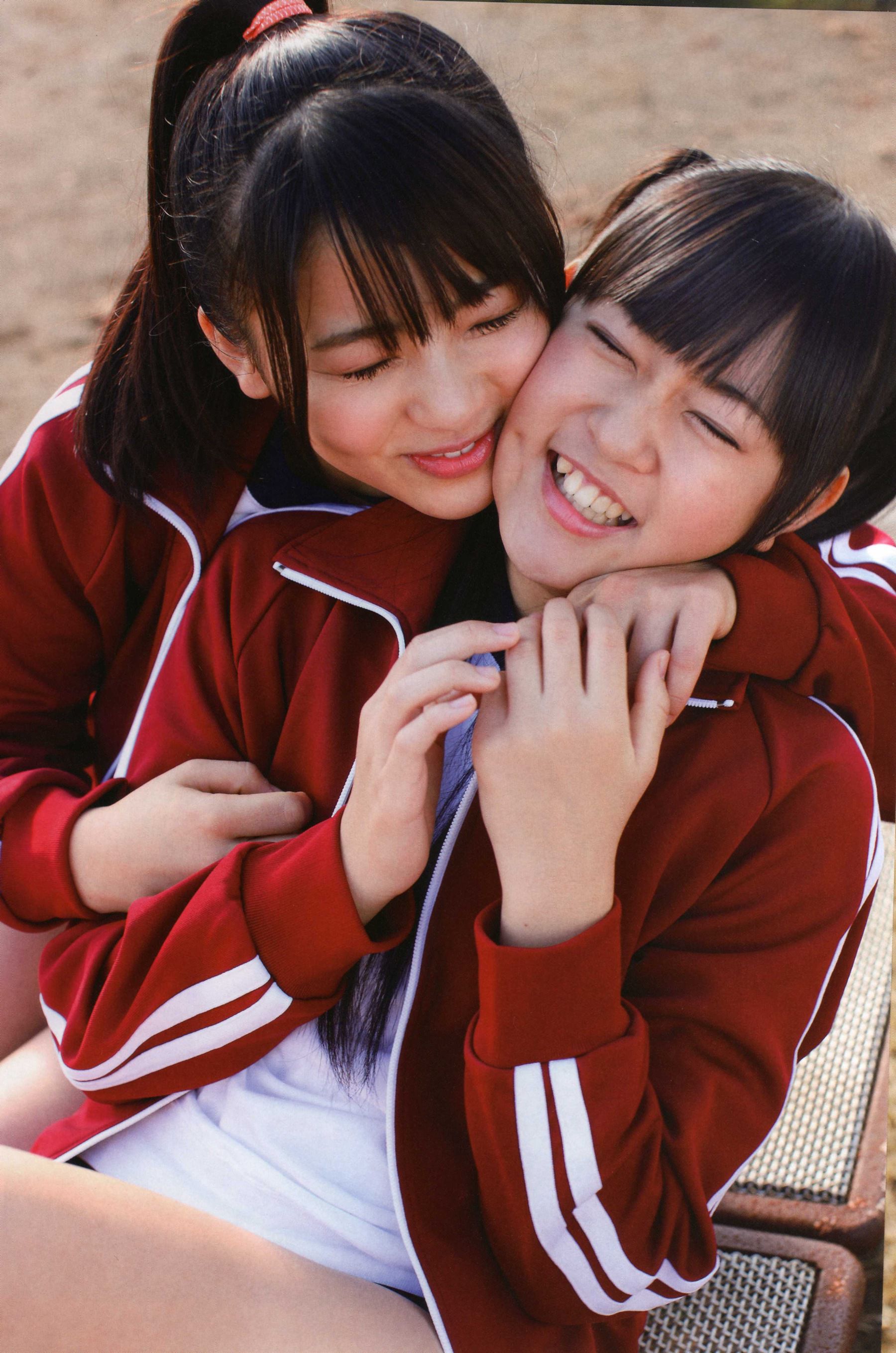 渡り廊下走り队 《Akkanbe》 [Photo Book]