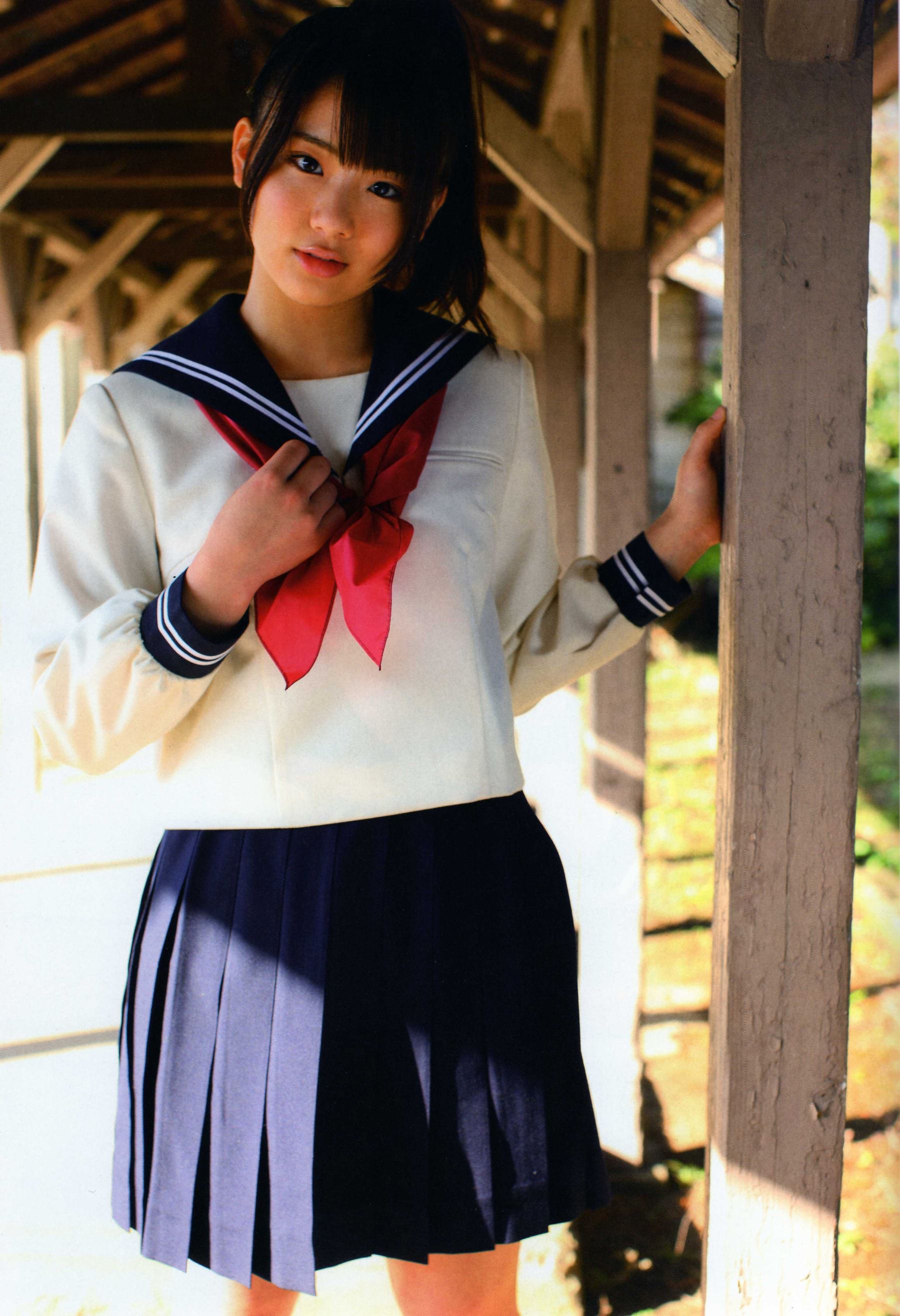 渡り廊下走り队 《Akkanbe》 [Photo Book]