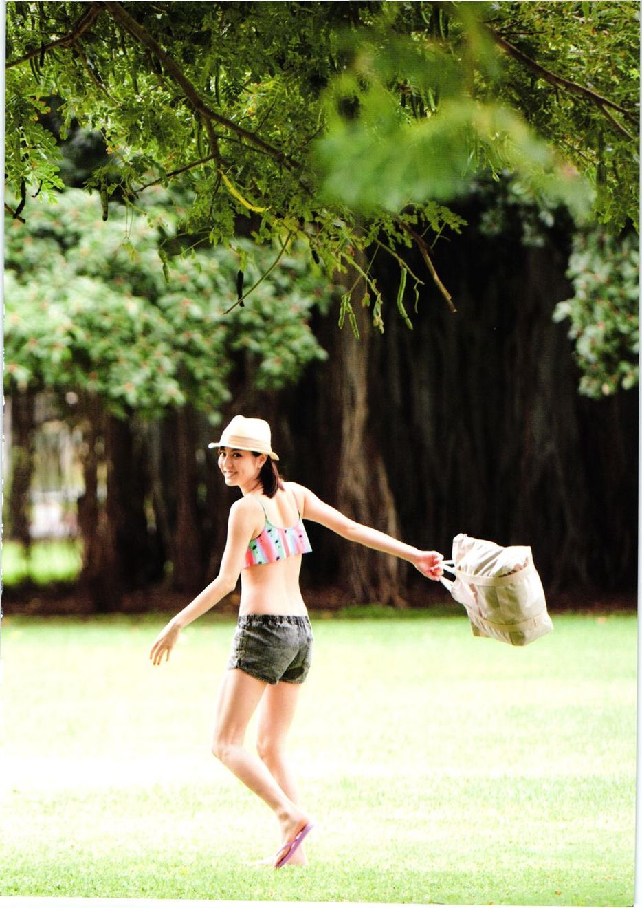 杉本有美《Deep Breath 》 [PhotoBook]