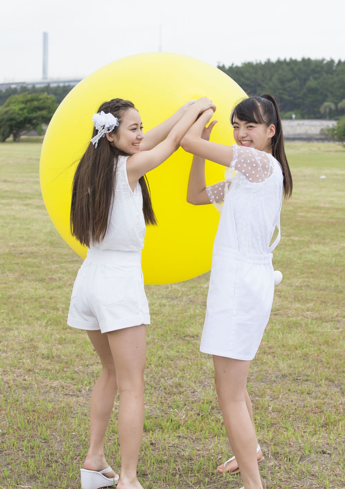 [Photo Book] ふわふわ 《ふわふわです》