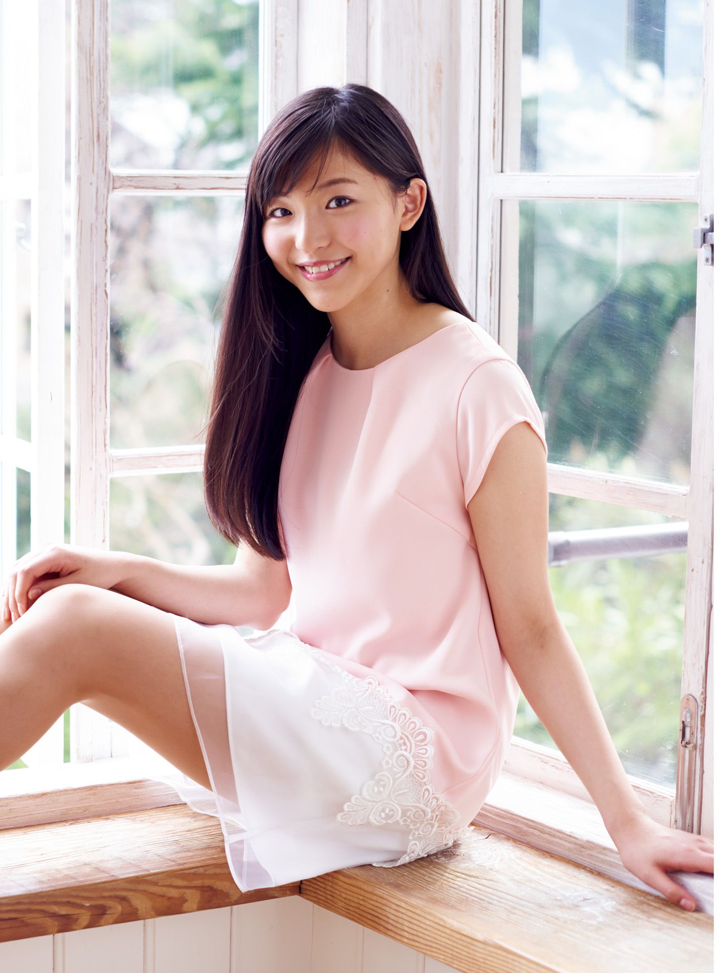 皆藤愛子/小林麻耶/岡副麻希/美馬怜子《原色美人キャスター大図鑑2015》 [PB]