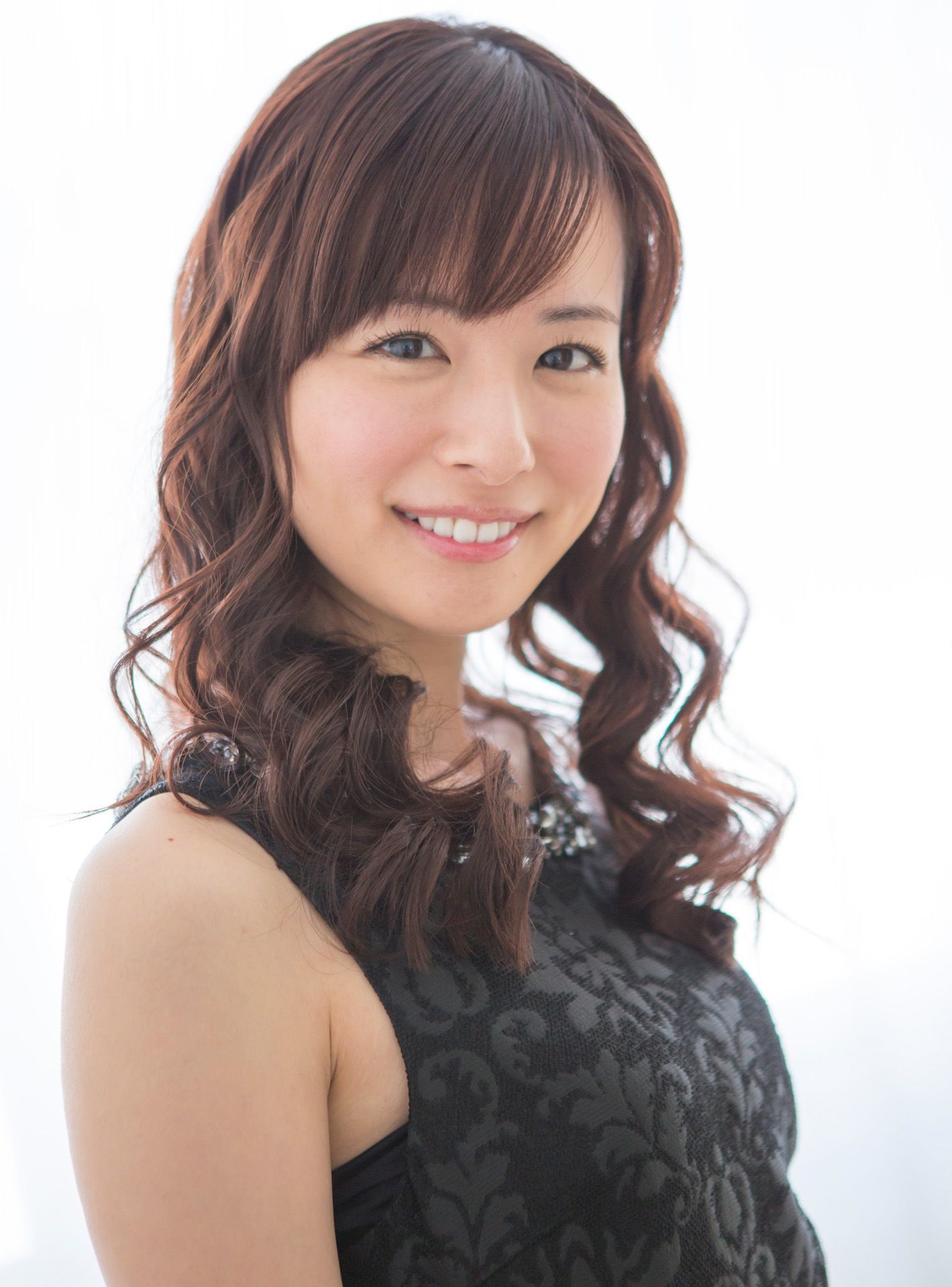 皆藤愛子/小林麻耶/岡副麻希/美馬怜子《原色美人キャスター大図鑑2015》 [PB]