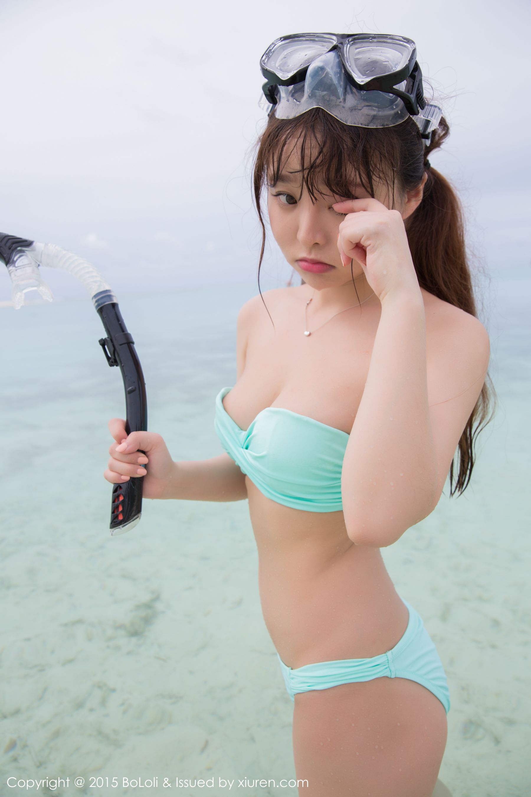 柳侑绮Sevenbaby《马尔代夫旅拍》海边湿身篇 [BoLoli波萝社] Vol.049 写真集