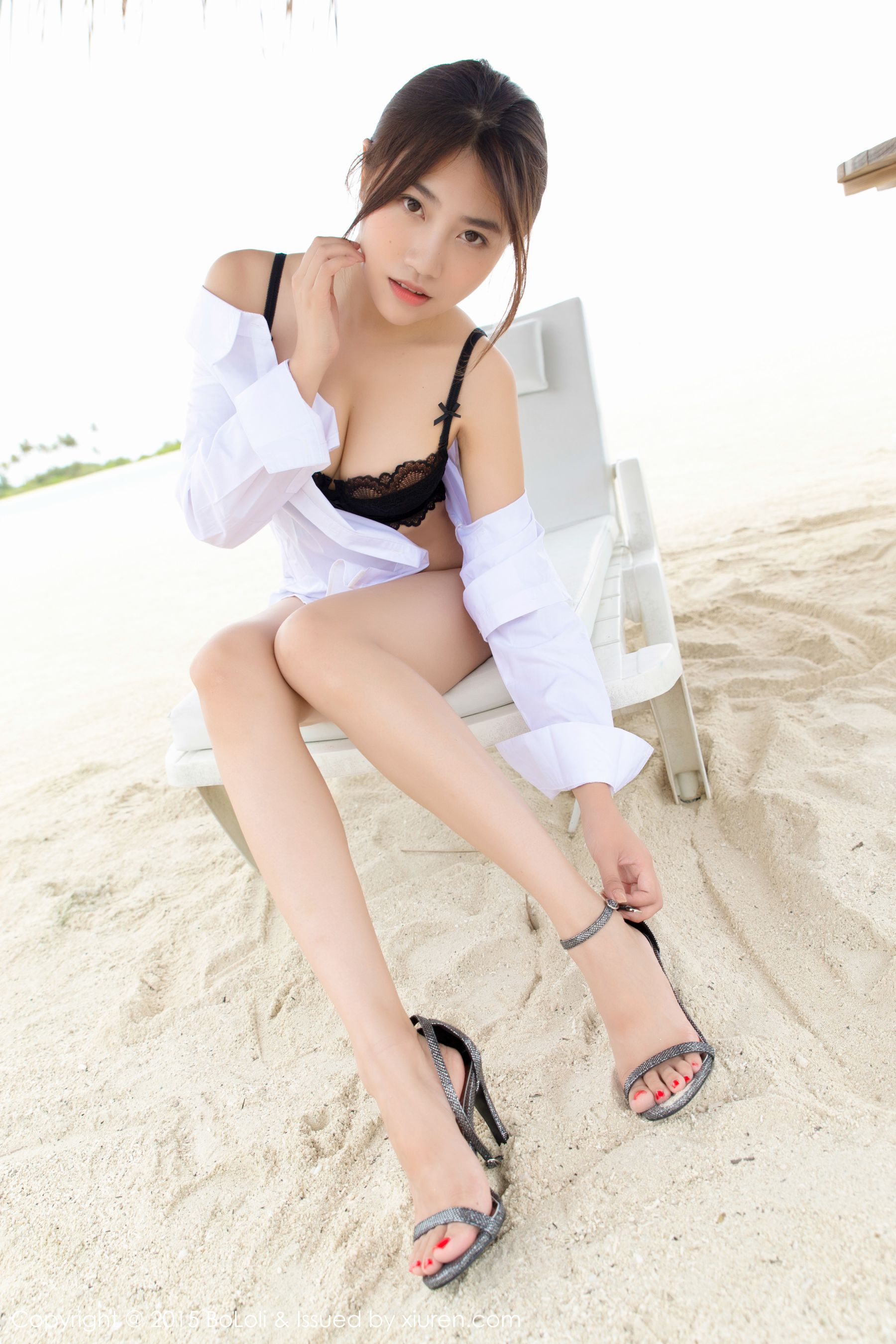 许诺Sabrina《马尔代夫旅拍》海边沙滩系列 [BoLoli波萝社] Vol.053  写真集