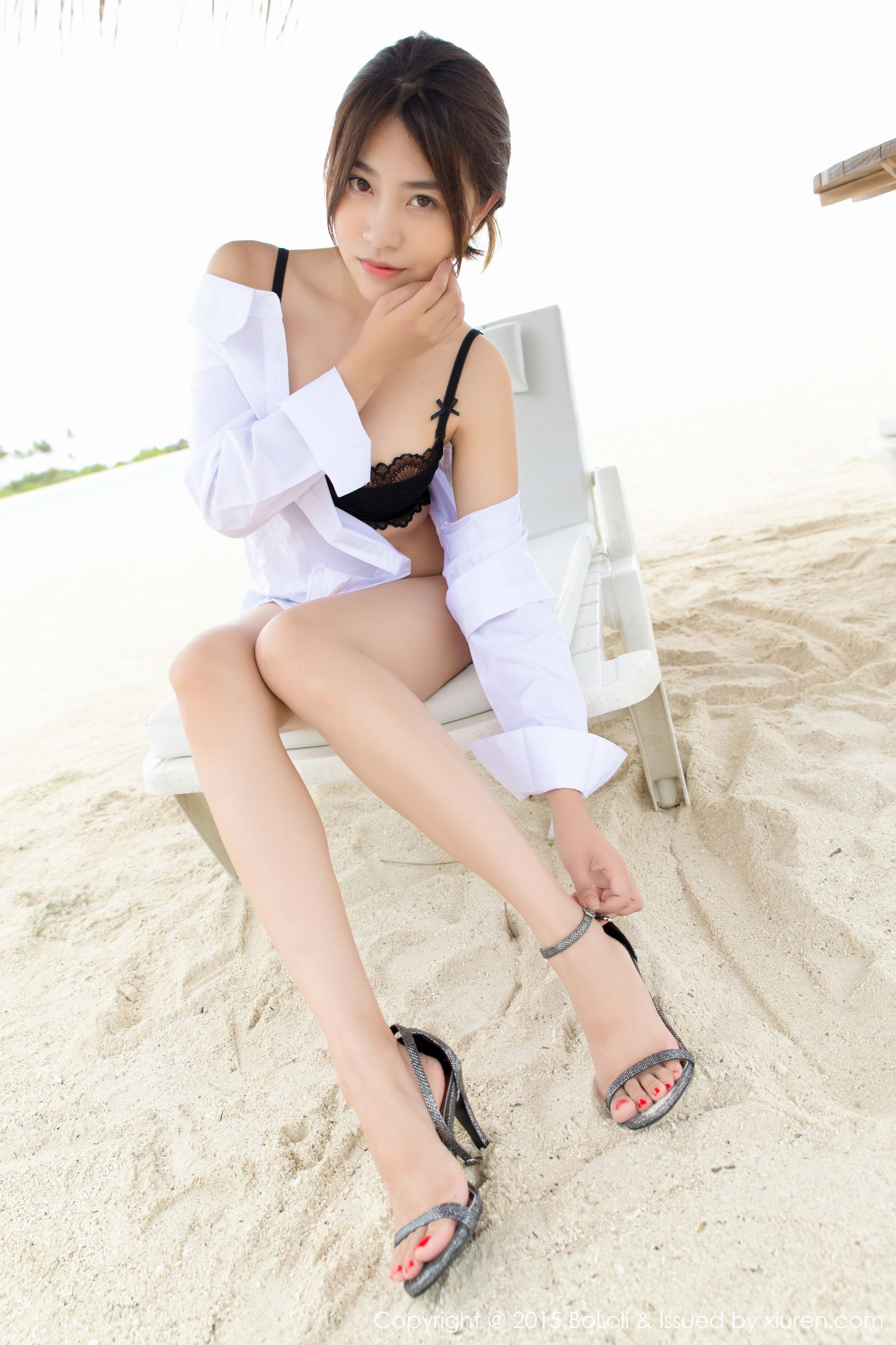 许诺Sabrina《马尔代夫旅拍》海边沙滩系列 [BoLoli波萝社] Vol.053  写真集
