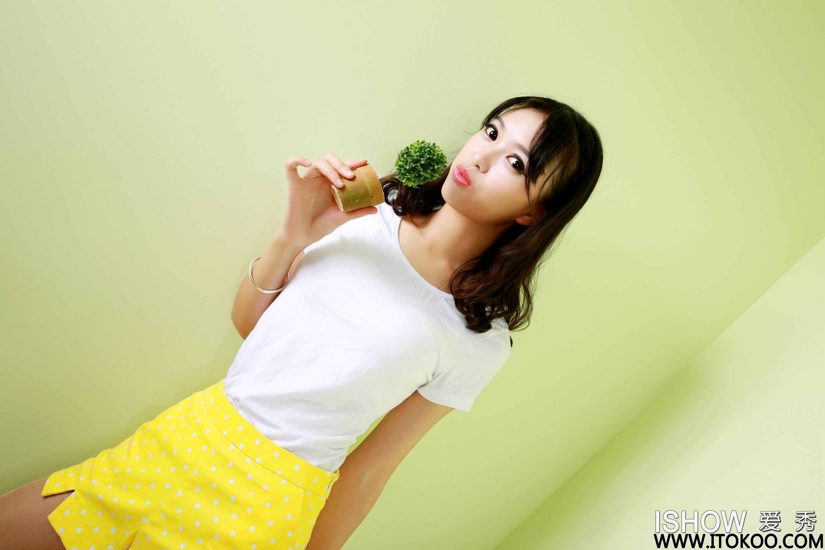 馨雅Adela《小清新style》 [ISHOW爱秀] NO.007