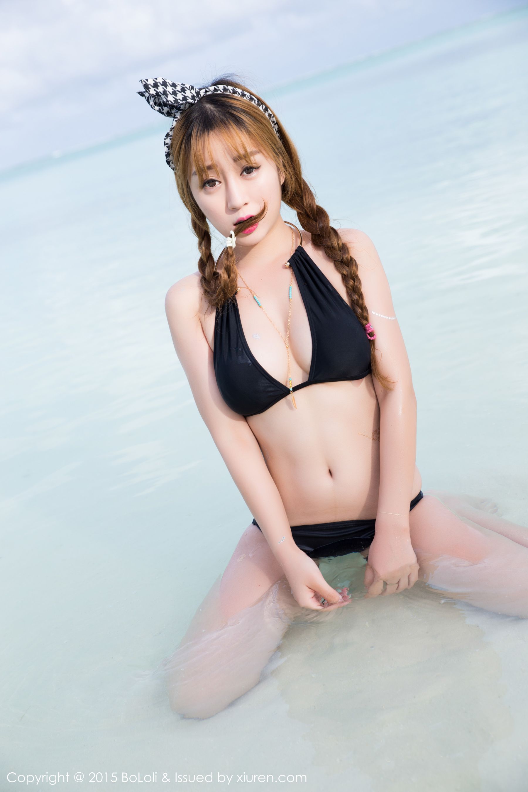 王雨纯《马尔代夫旅拍》唯美泳装 [BoLoli波萝社] Vol.072 写真集