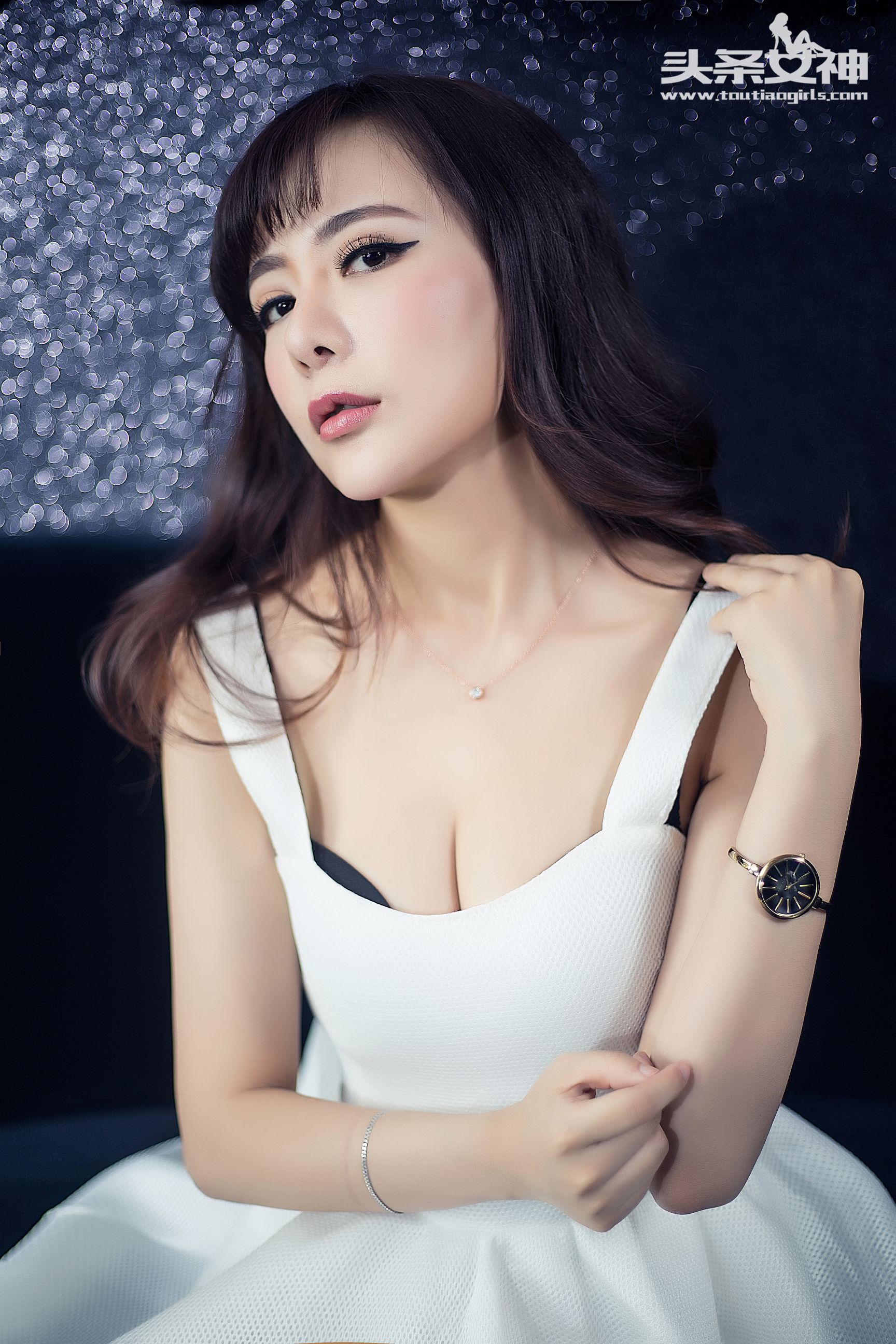 小绮/胡宴绮Nancy《美腿皇后》 [头条女神]
