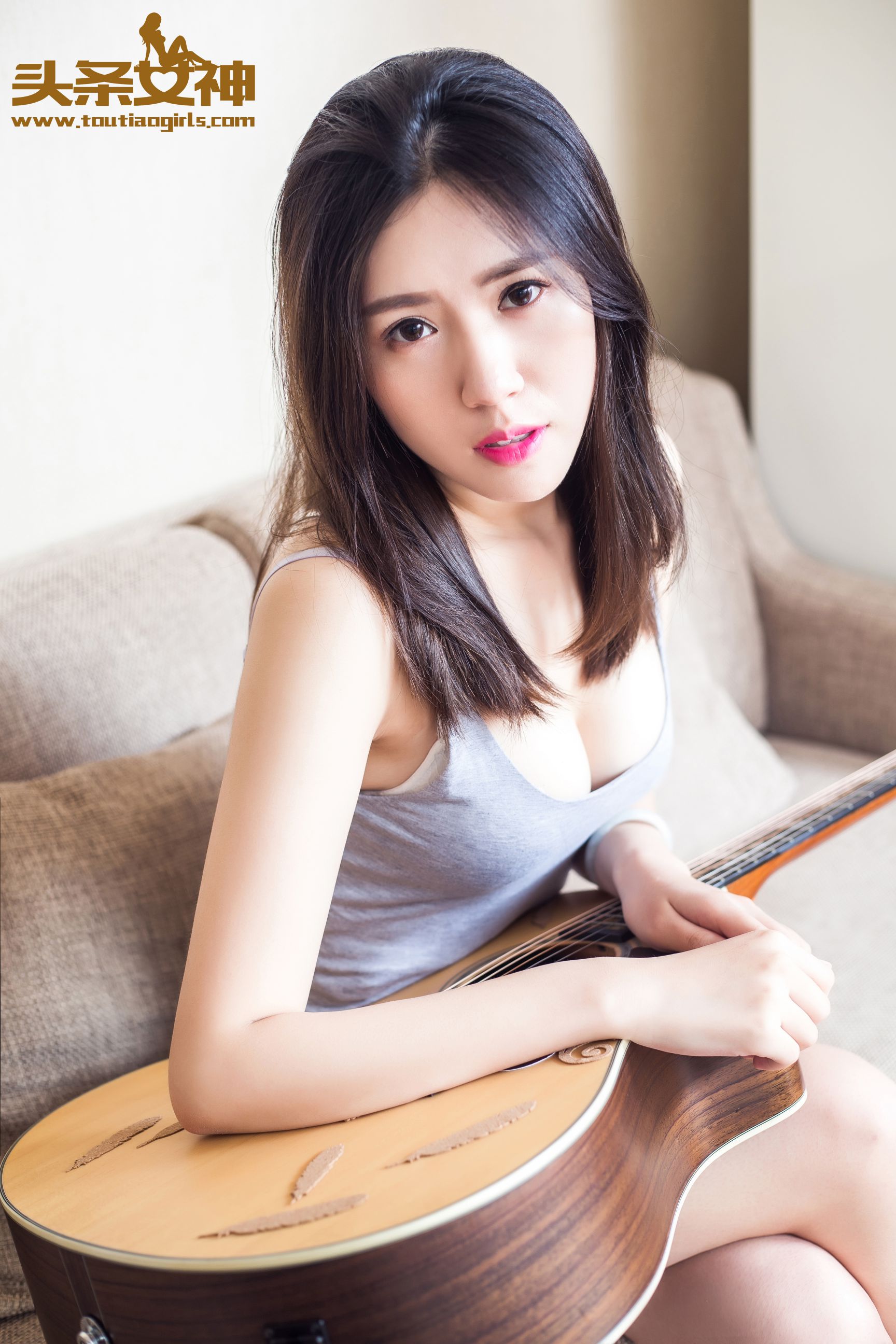 筱溪《脉脉含情》 [头条女神]