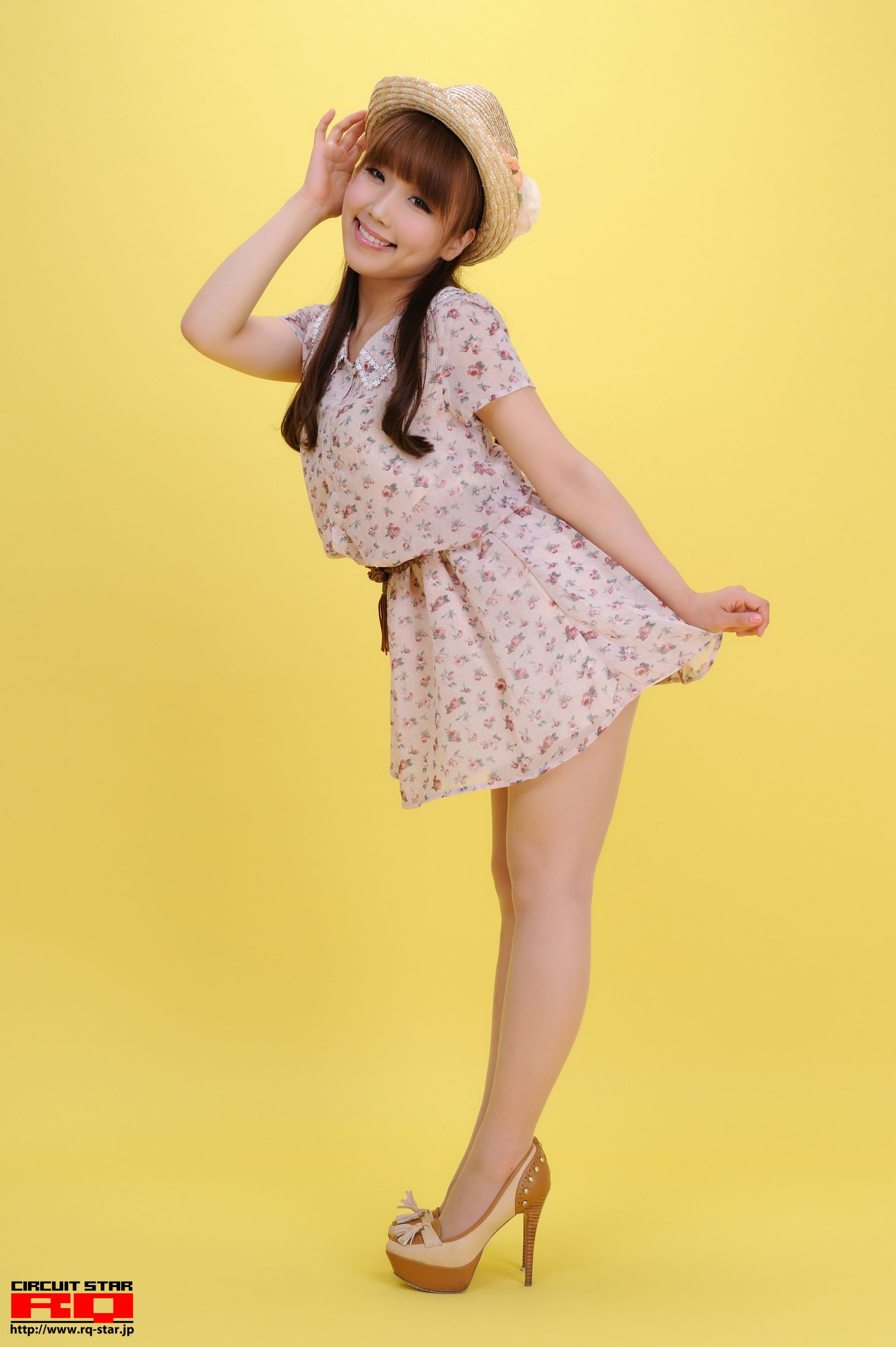 [RQ-STAR] NO.00507 如月くるみ/如月久留美 Private Dress 超短裙系列 写真集