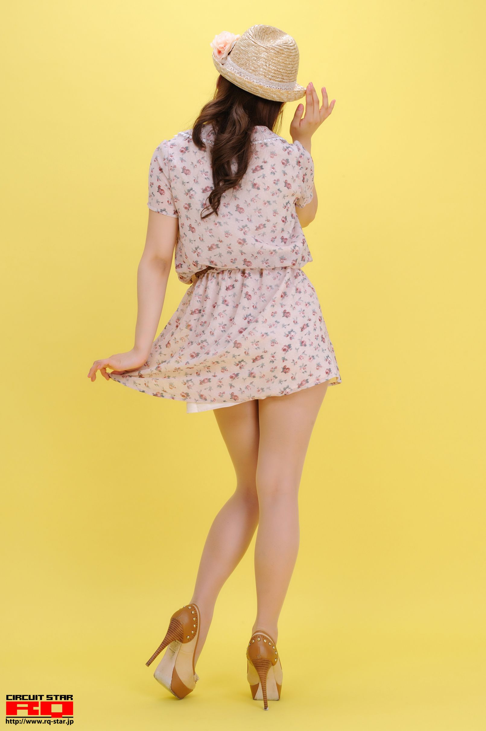 [RQ-STAR] NO.00507 如月くるみ/如月久留美 Private Dress 超短裙系列 写真集