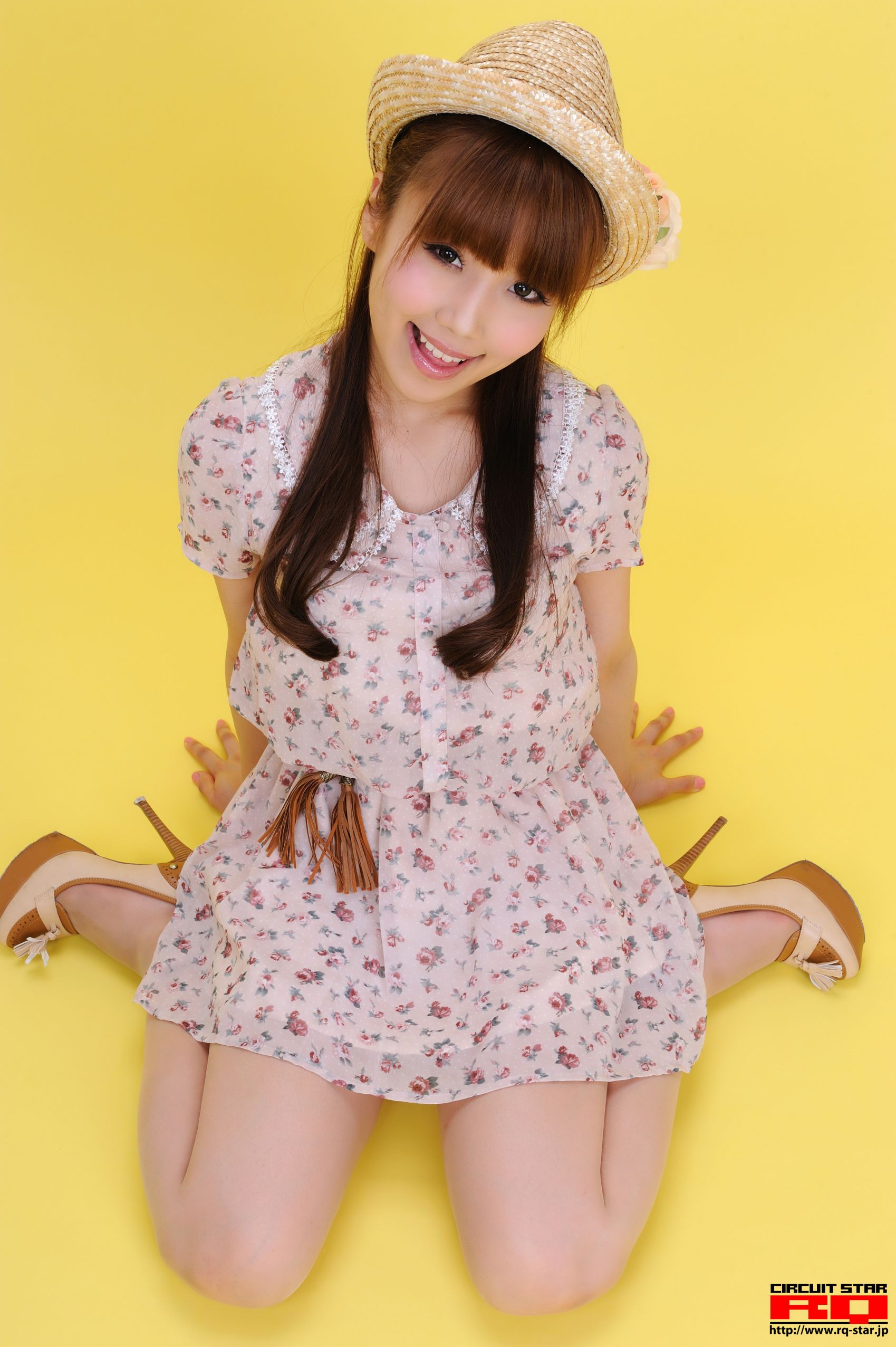 [RQ-STAR] NO.00507 如月くるみ/如月久留美 Private Dress 超短裙系列 写真集