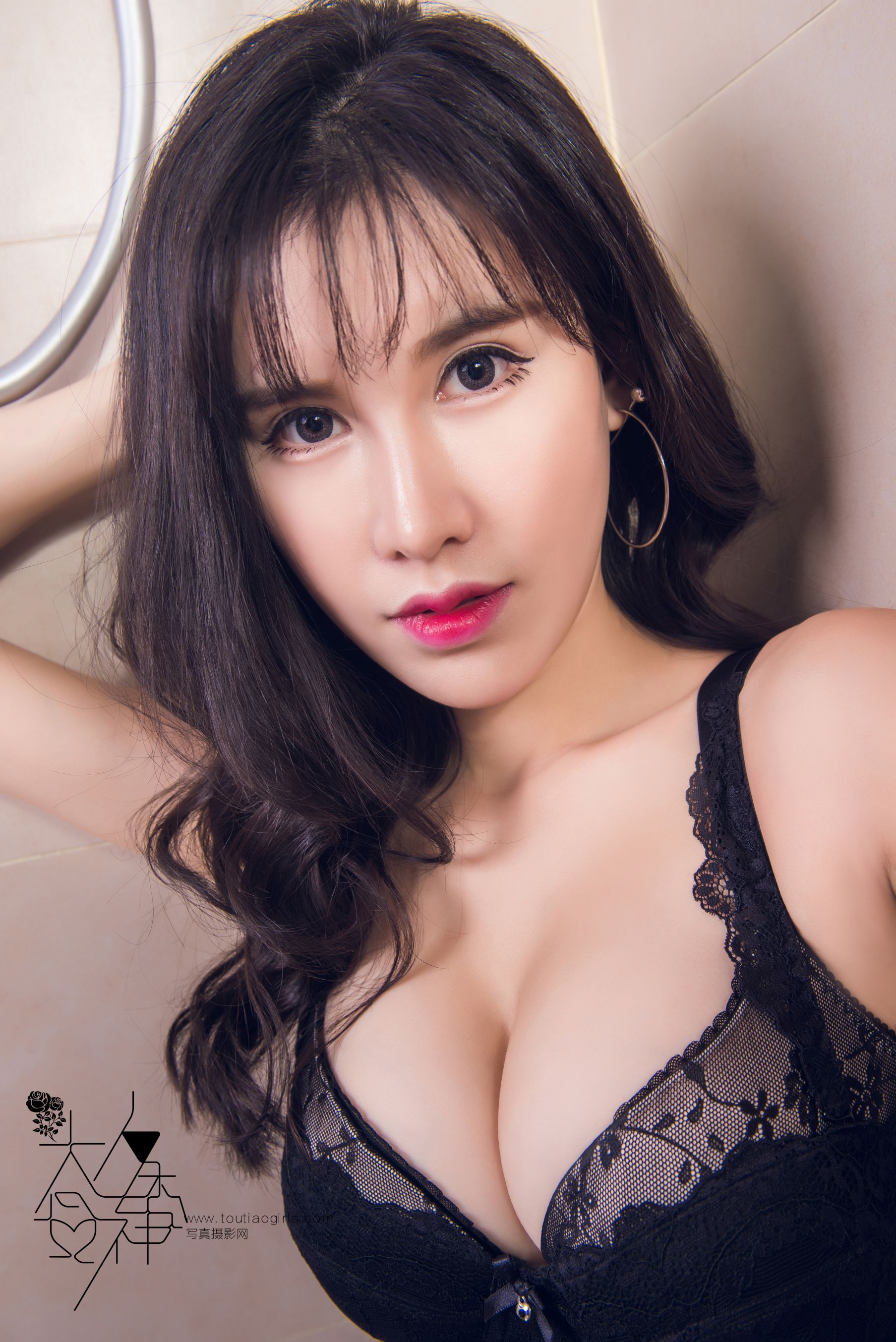 张梦艺《午夜梦呓 黑丝美足》 [头条女神]