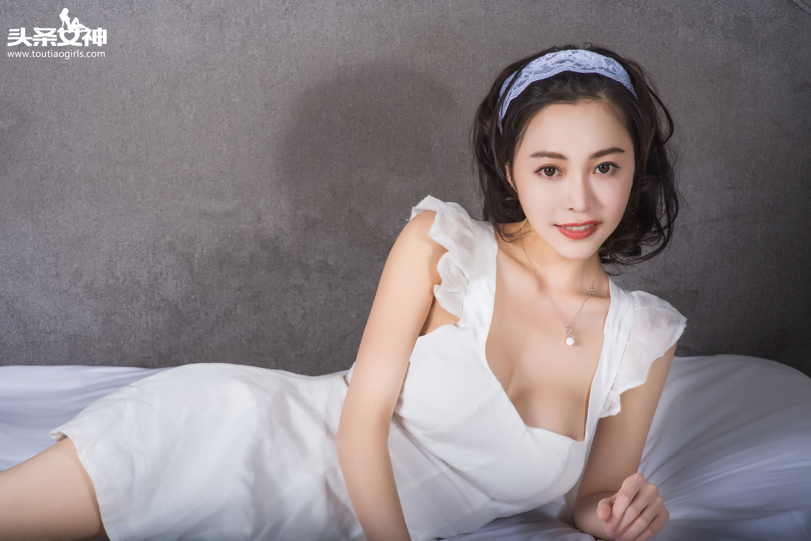 小爱《敏感新妻》 [头条女神]