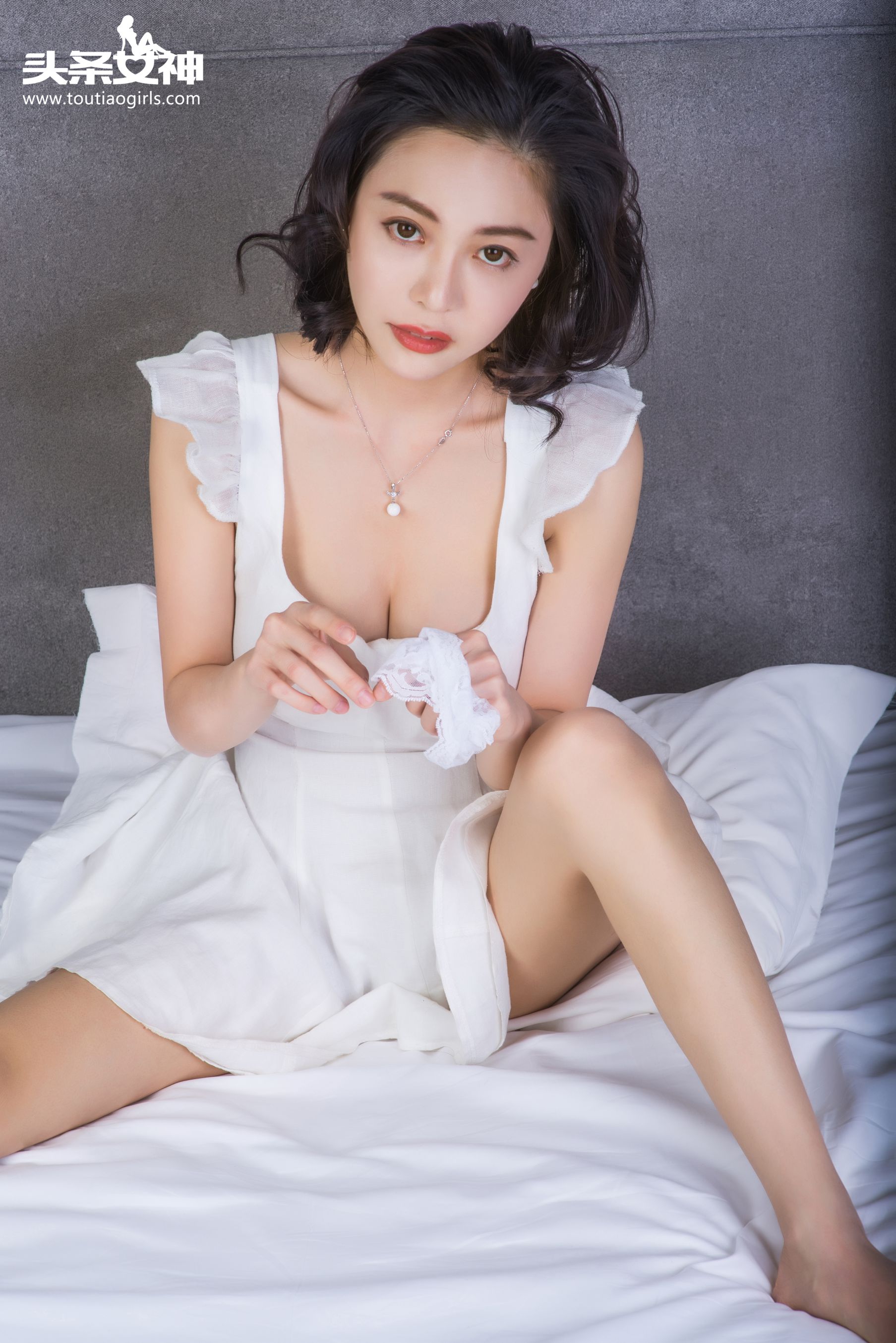 小爱《敏感新妻》 [头条女神]