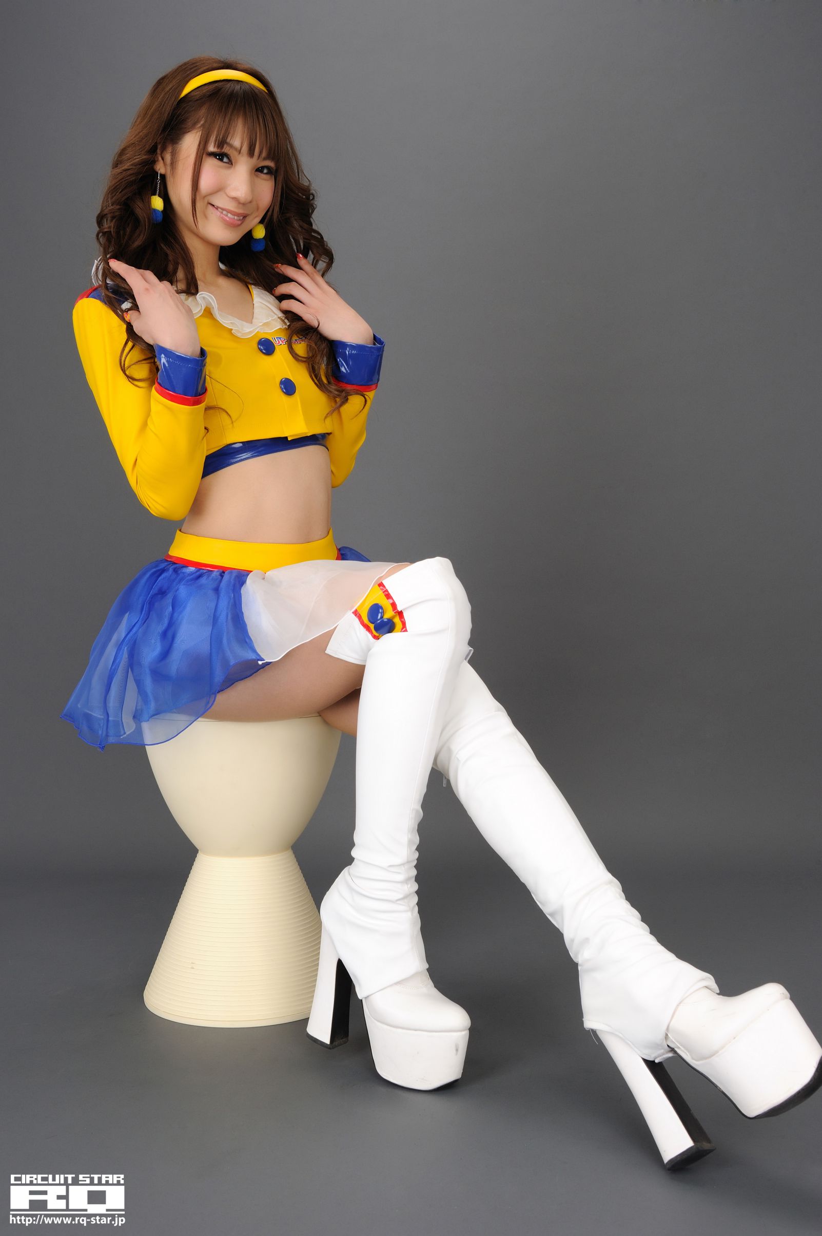 [RQ-STAR] NO.00512 彩世めい Race Queen 写真集