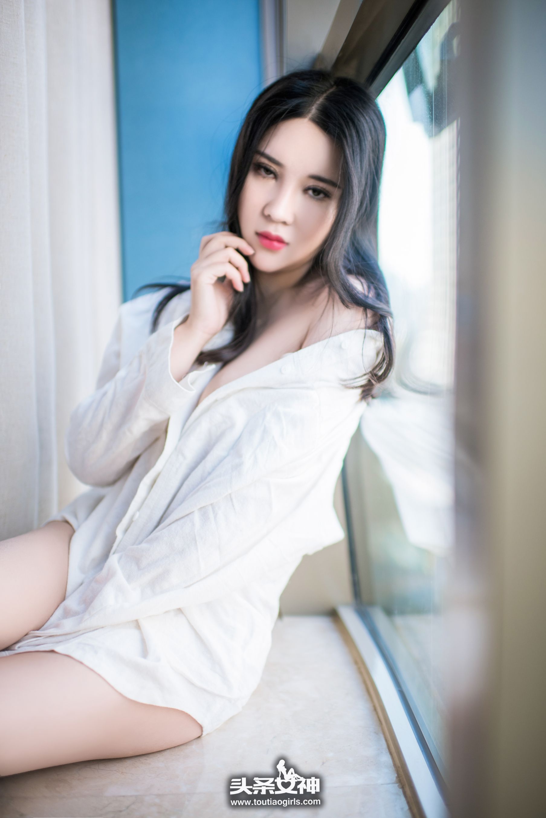 Sukki可儿《性感开发 热情白衬衣》 [头条女神]