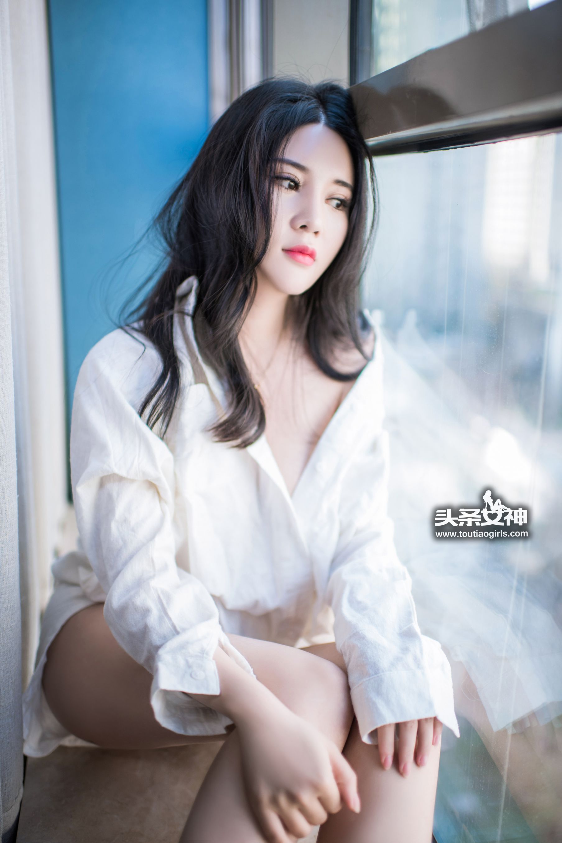 Sukki可儿《性感开发 热情白衬衣》 [头条女神]
