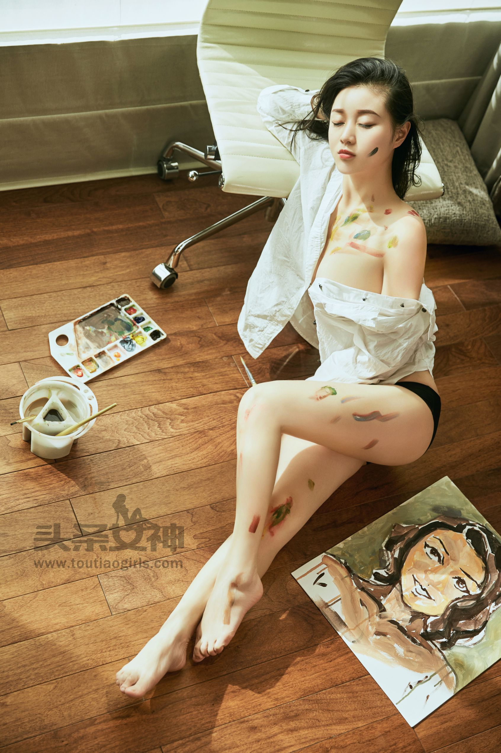 张梓然《画中维纳斯》 [头条女神] VIP专享