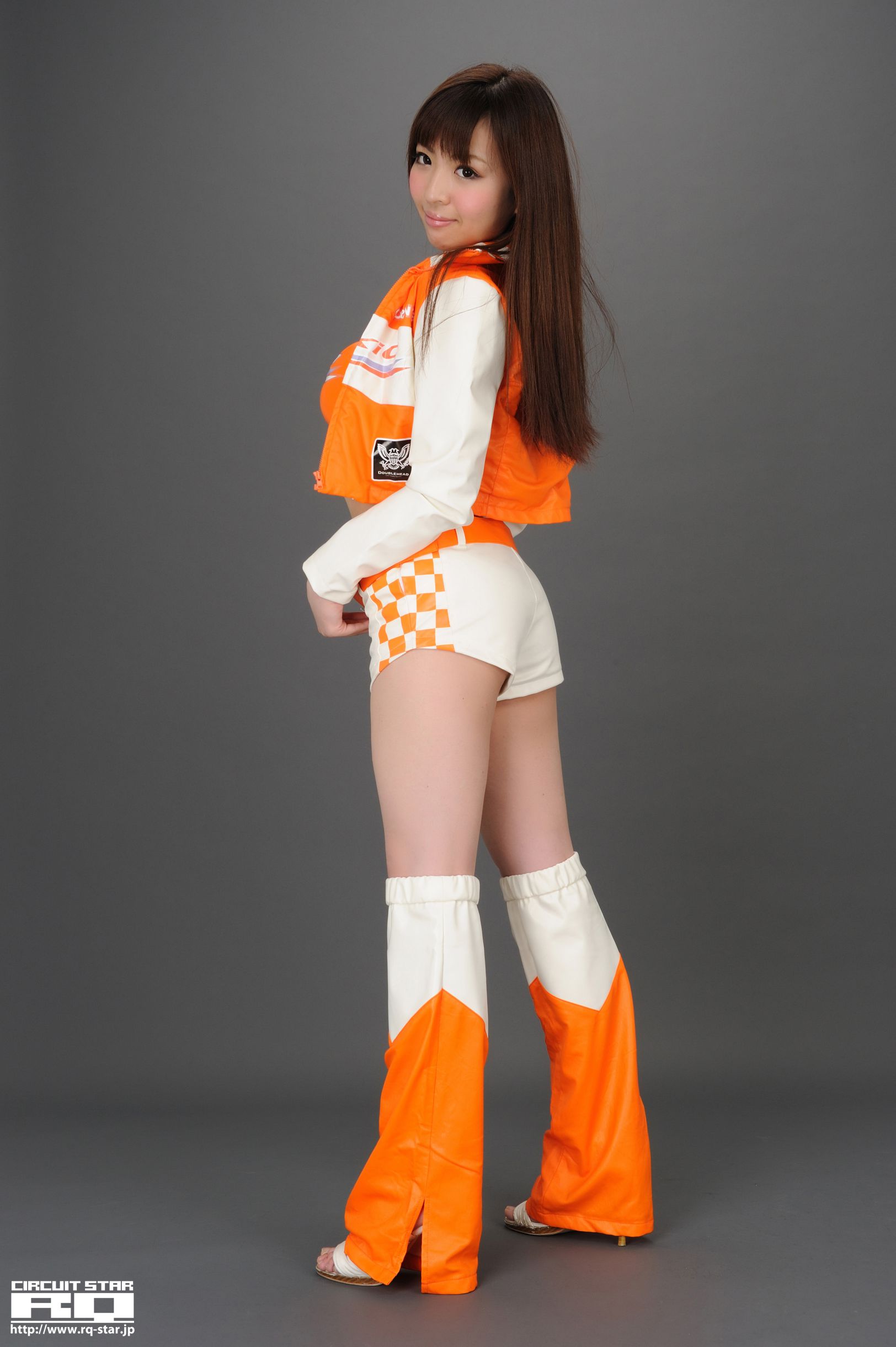 [RQ-STAR] NO.00521 Mayuka Kuroda 黒田万結花 Race Queen 写真集