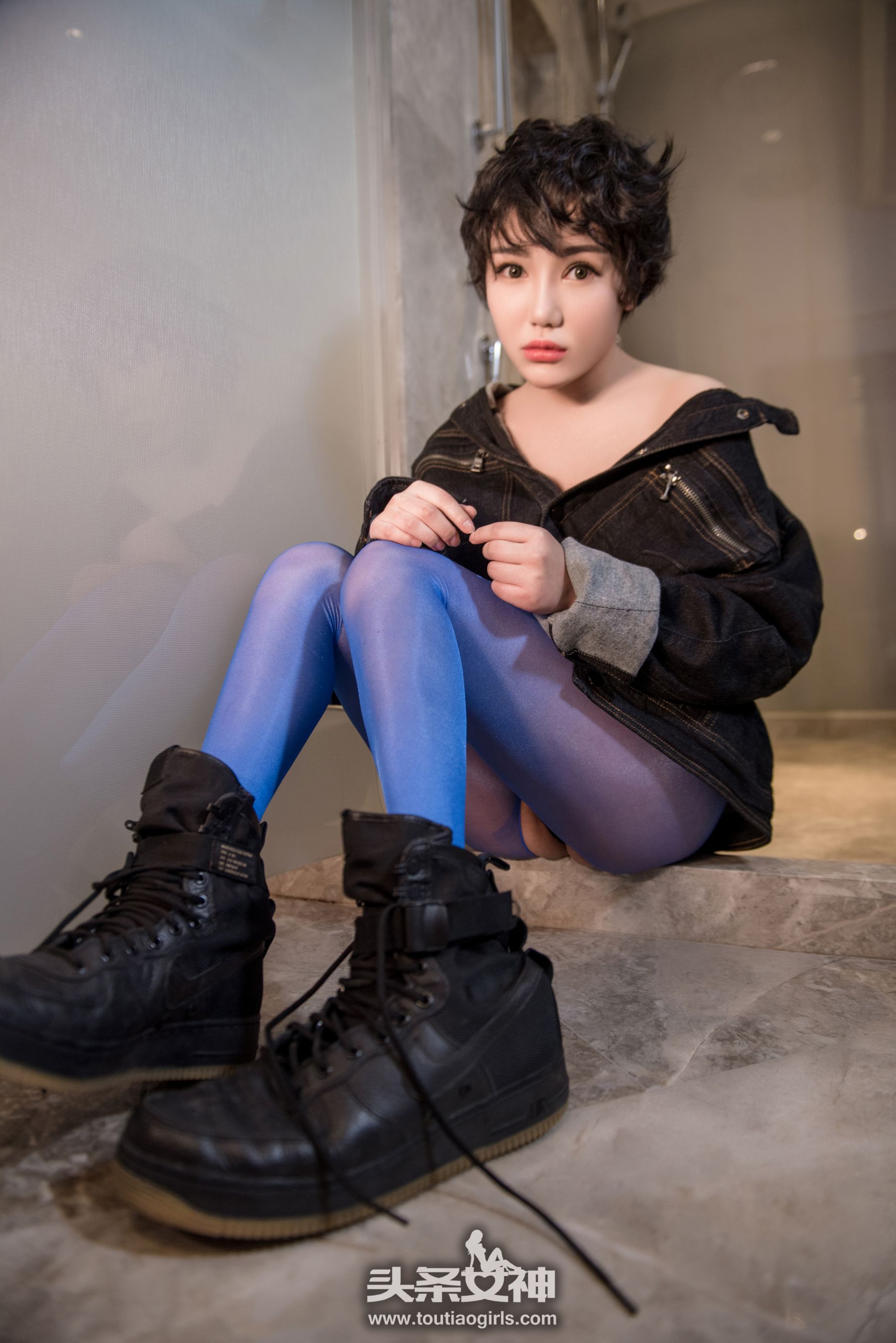 大悦悦《老Roger的官邸 剃须刀系列》 [头条女神] VIP专享