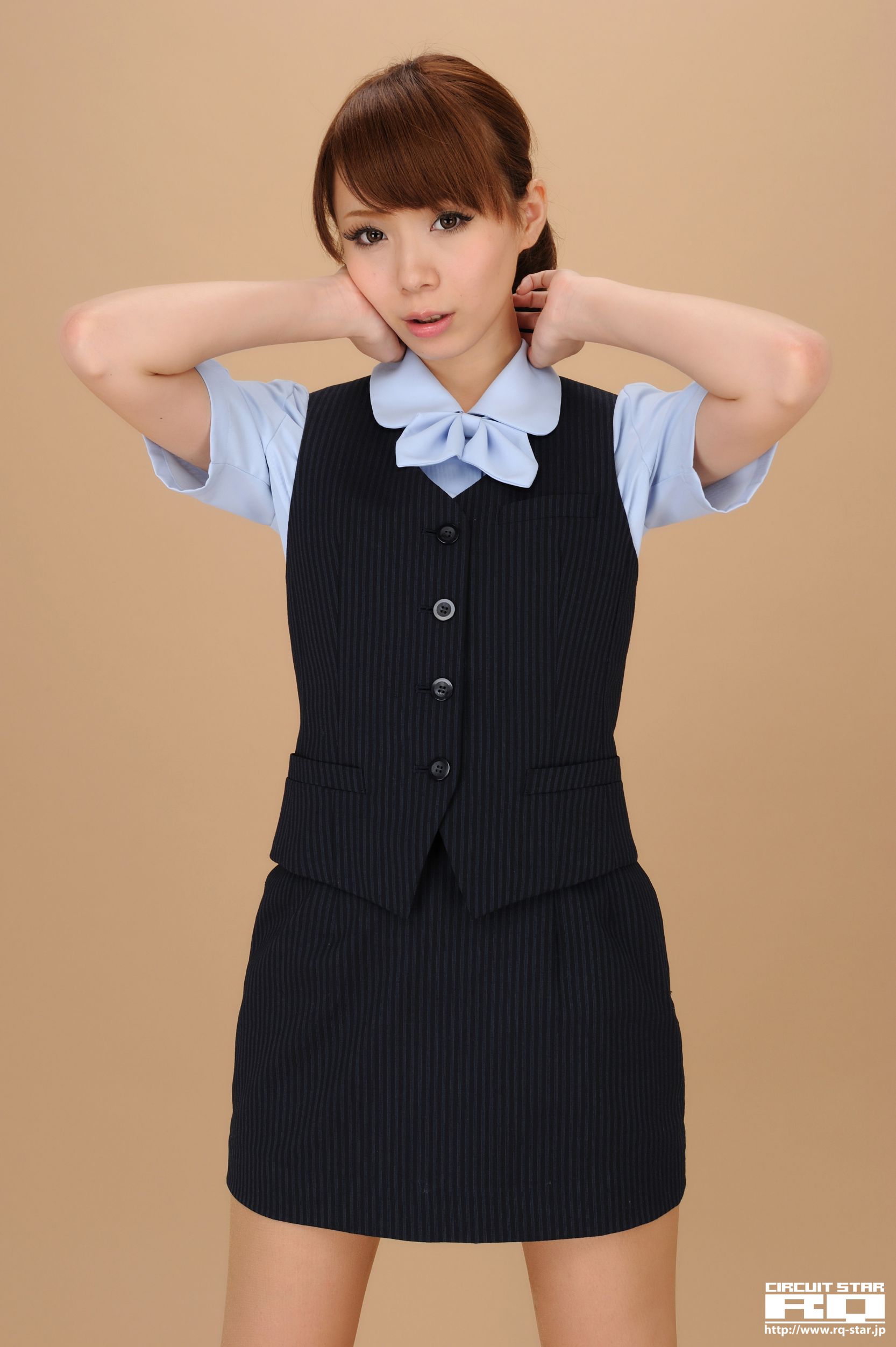 [RQ-STAR] NO.00524 Ari Takada 高田亜鈴 Office Lady 写真集
