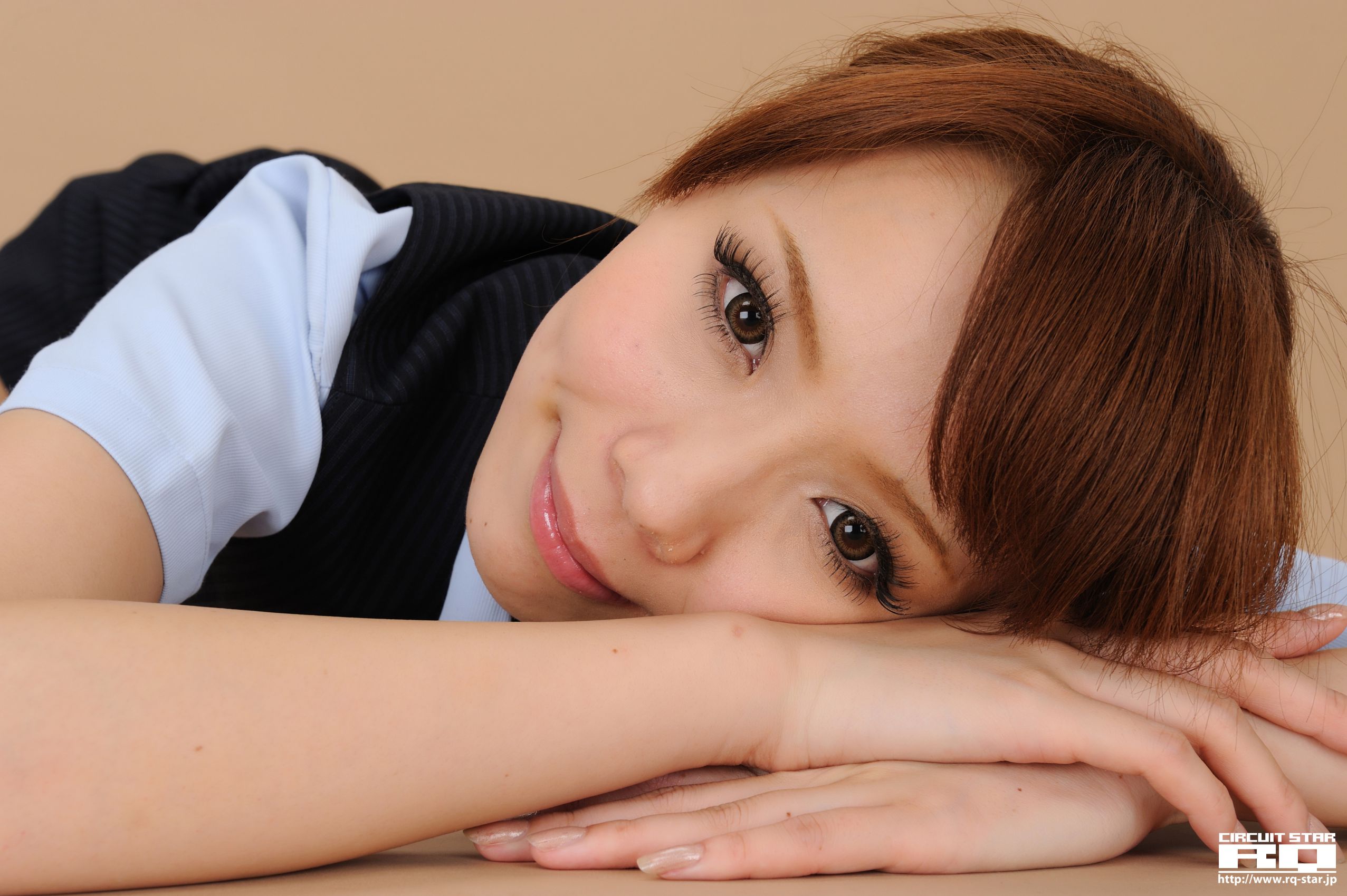 [RQ-STAR] NO.00524 Ari Takada 高田亜鈴 Office Lady 写真集