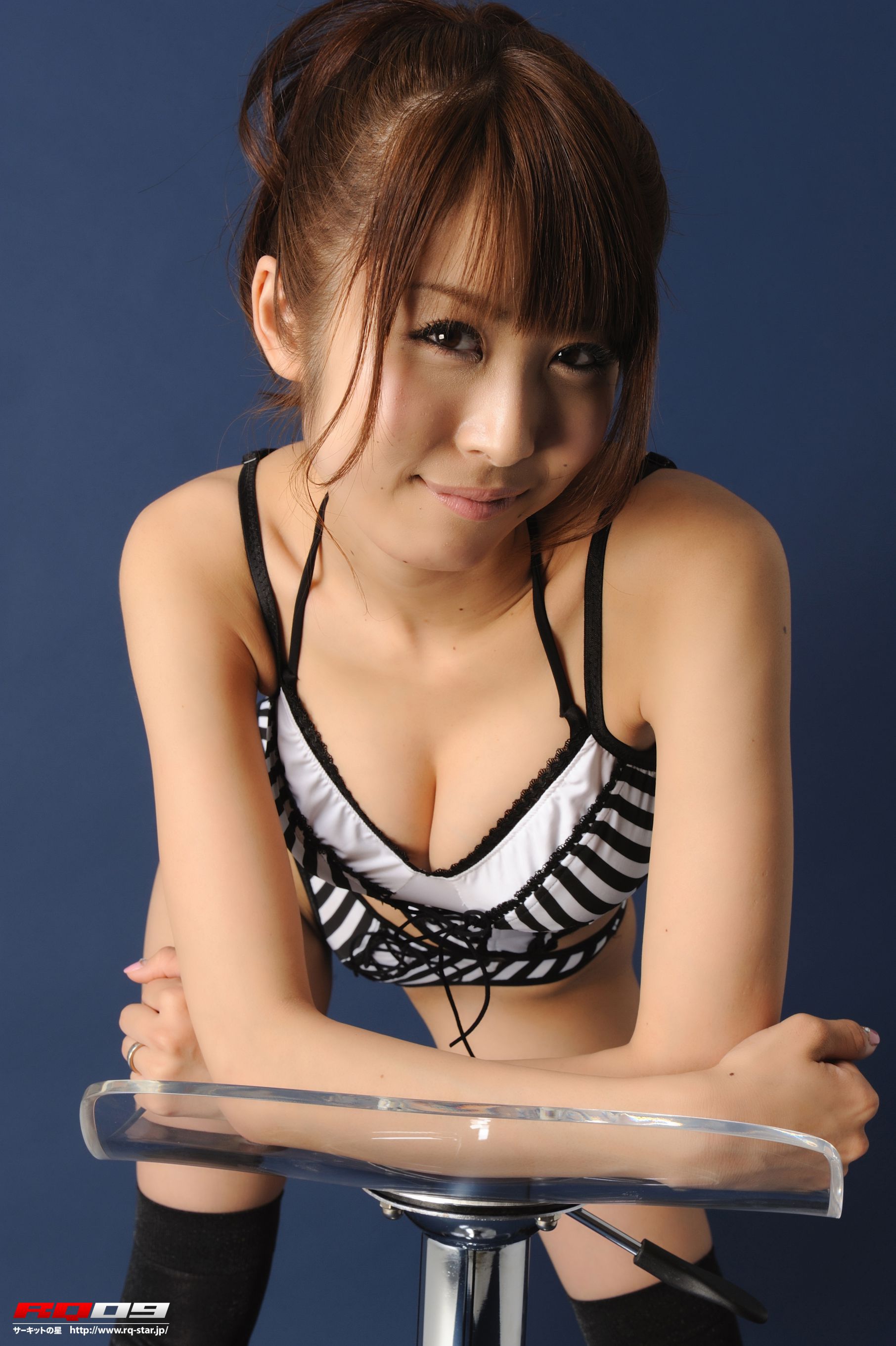 [RQ-STAR] NO.00134 我妻早央 Swim Suits – Black x White 写真集