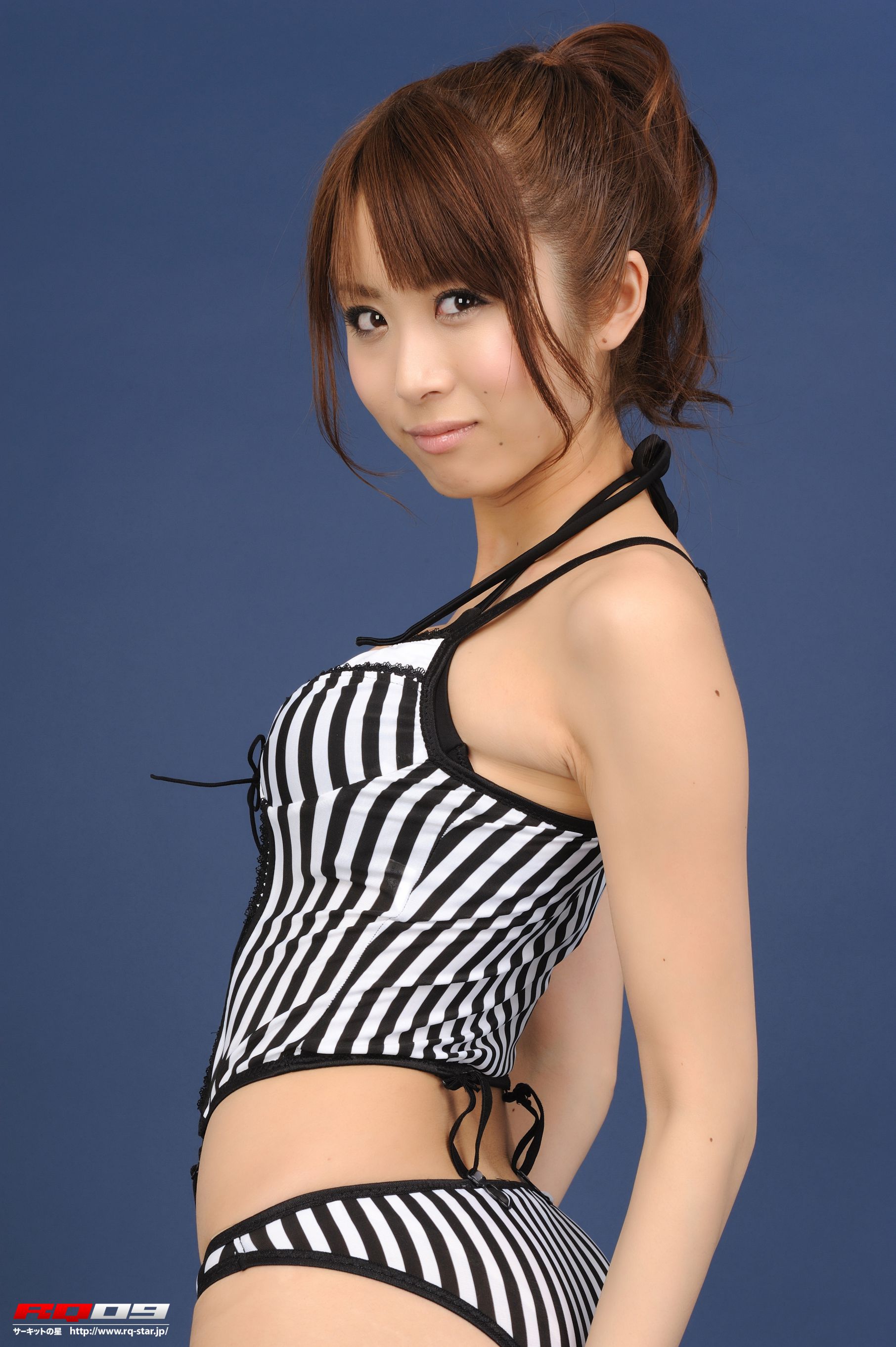 [RQ-STAR] NO.00134 我妻早央 Swim Suits – Black x White 写真集