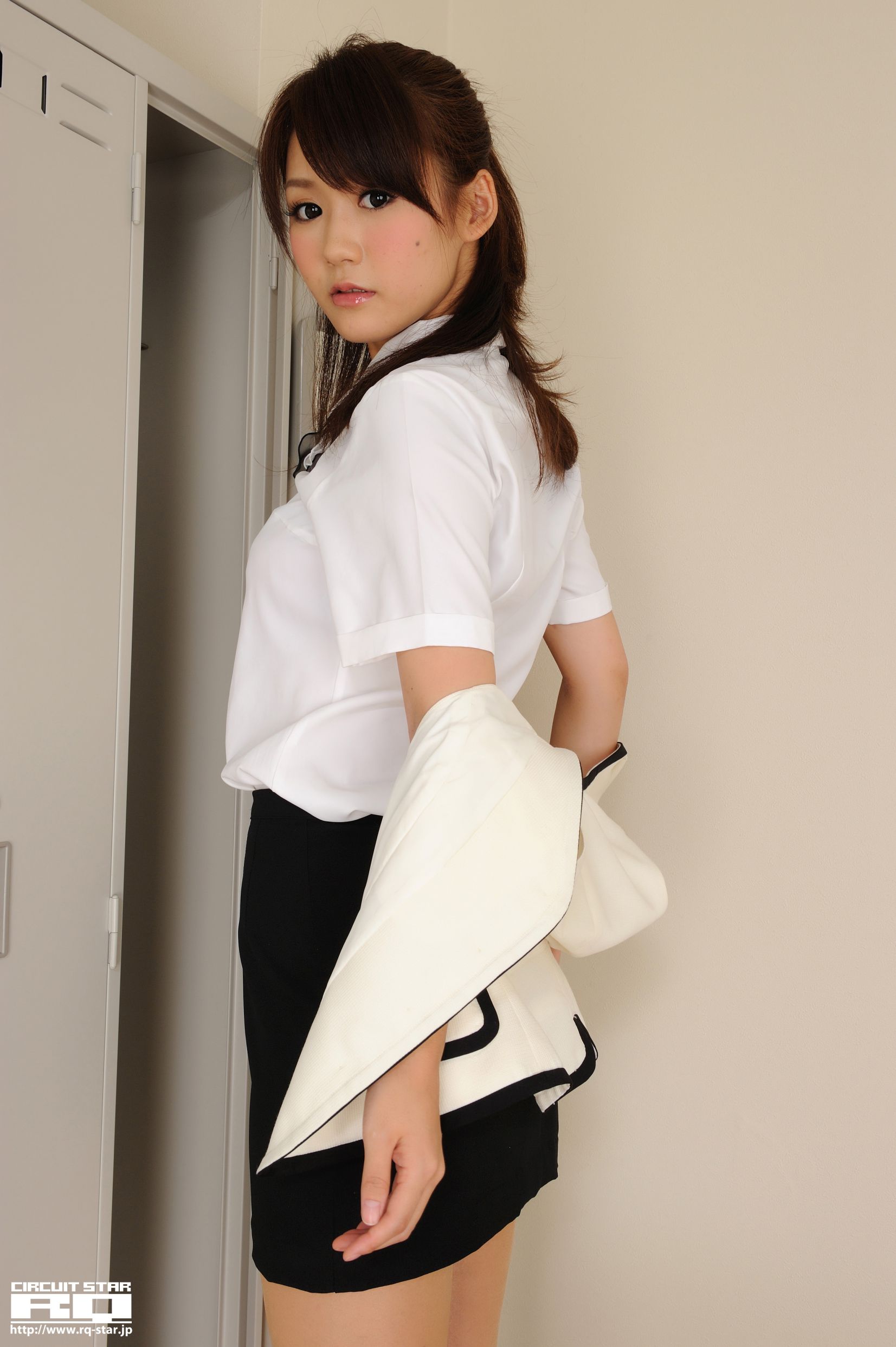 [RQ-STAR] NO.00536 Yumi 優実 Office Lady 写真集