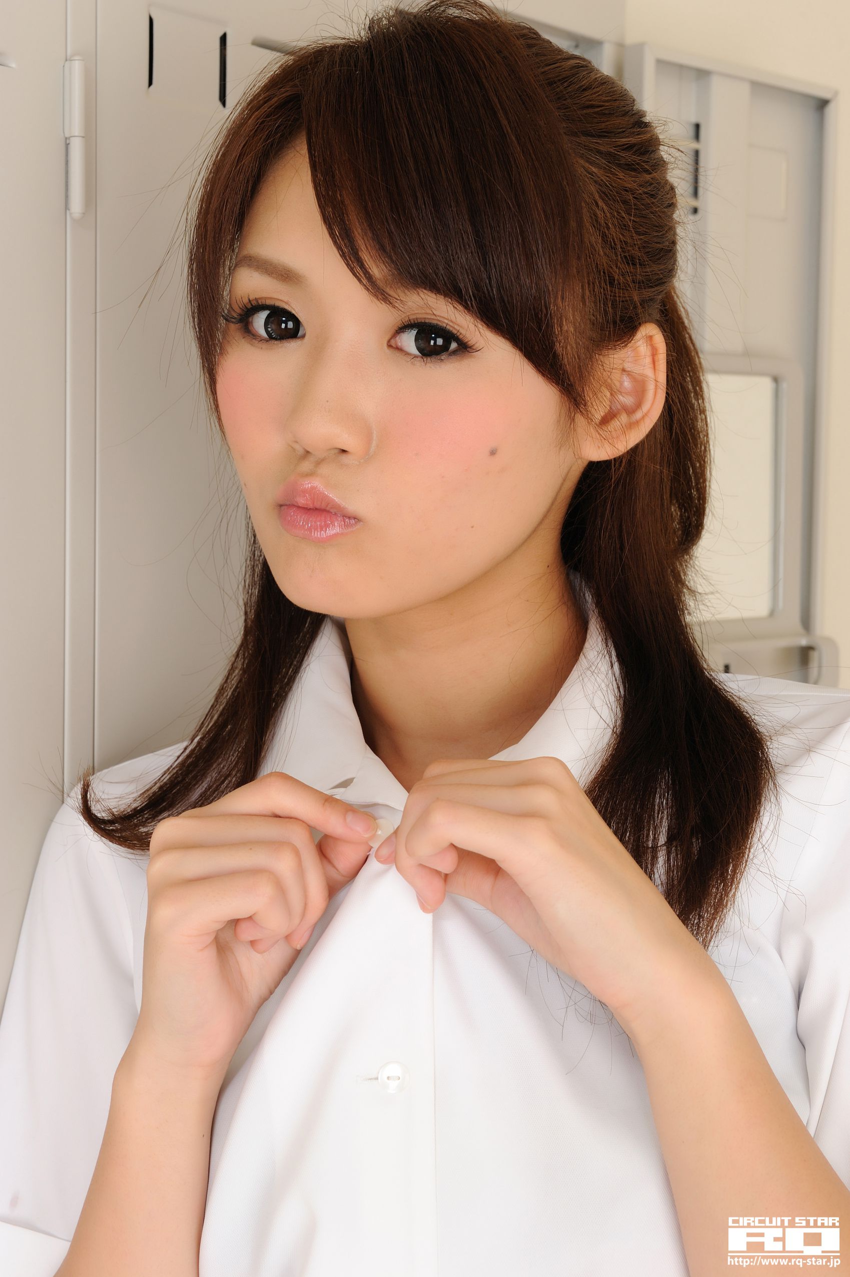 [RQ-STAR] NO.00536 Yumi 優実 Office Lady 写真集