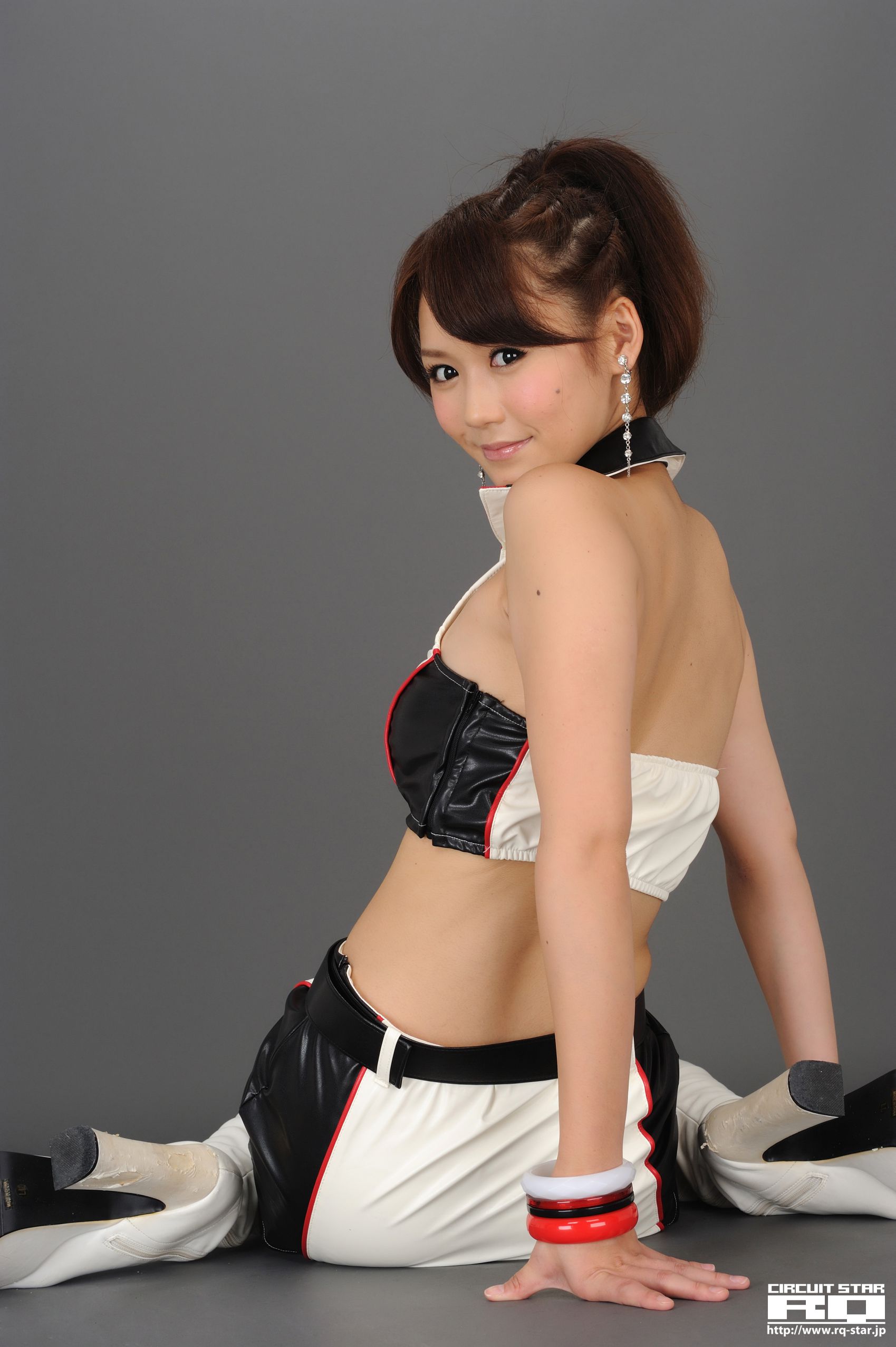 [RQ-STAR] NO.00540 Yumi 優実 Race Queen 写真集