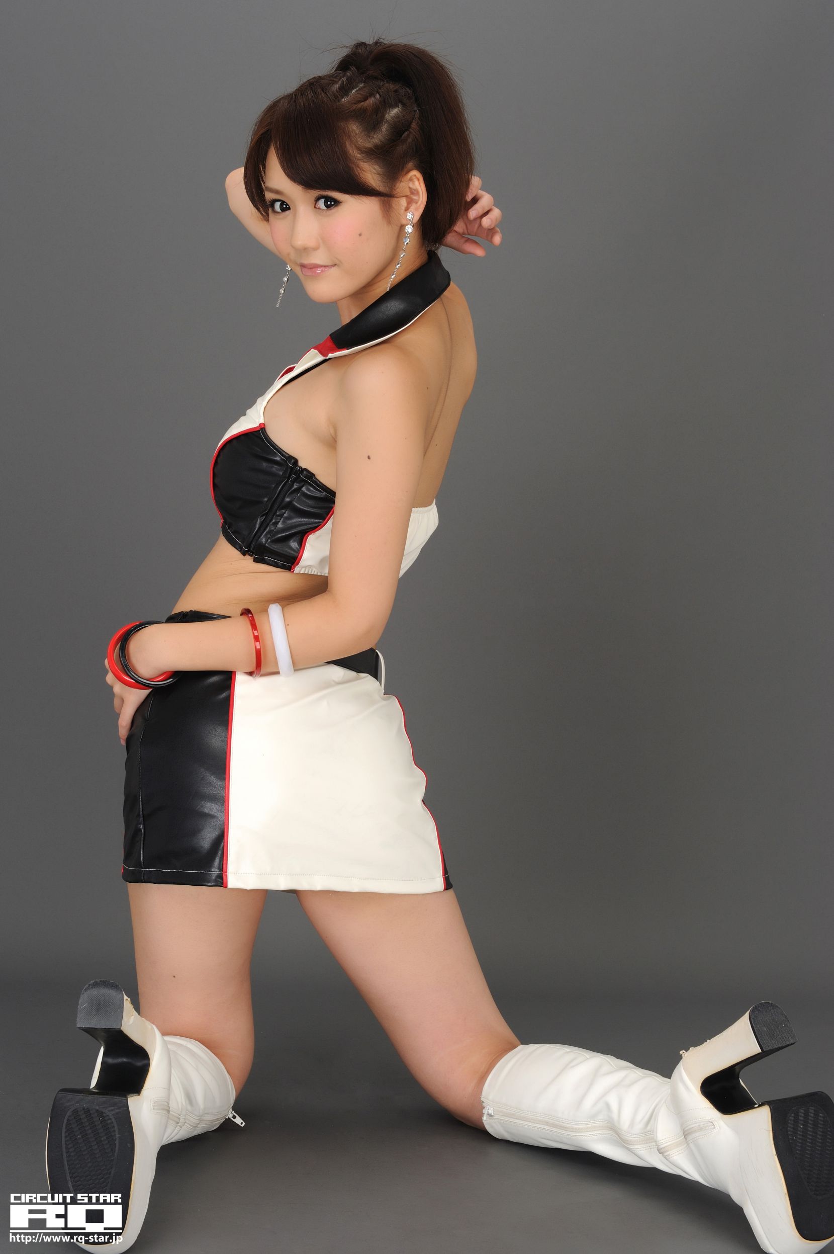 [RQ-STAR] NO.00540 Yumi 優実 Race Queen 写真集