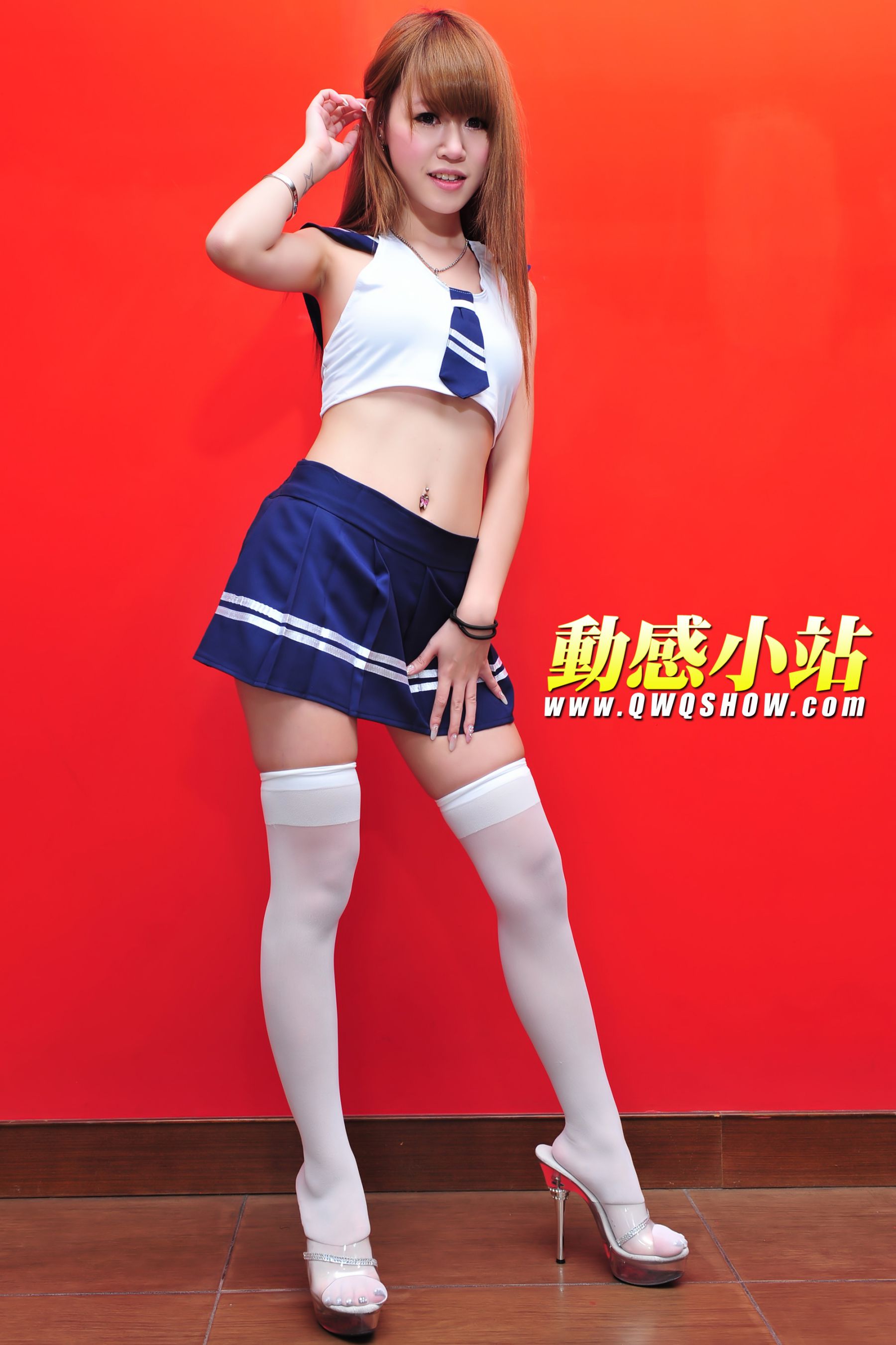 动感之星 丁丁《白丝校服妹子》 [动感小站] NO.141
