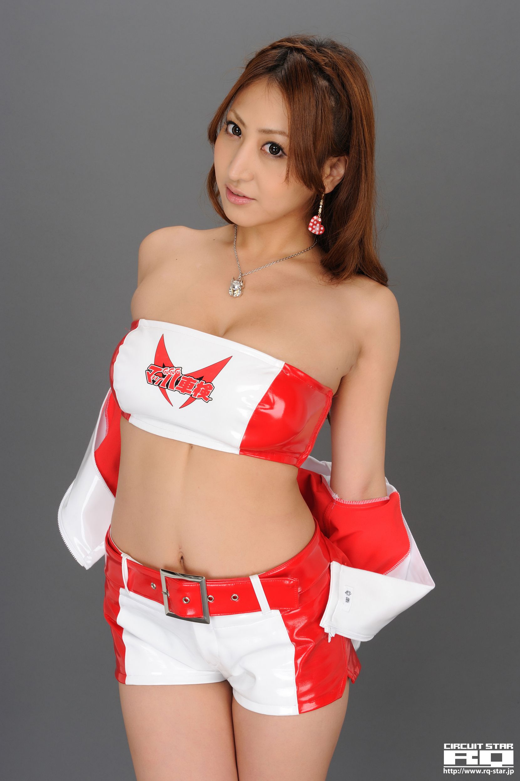 [RQ-STAR] NO.00556 Yuika Anzai 安西結花 Race Queen 写真集