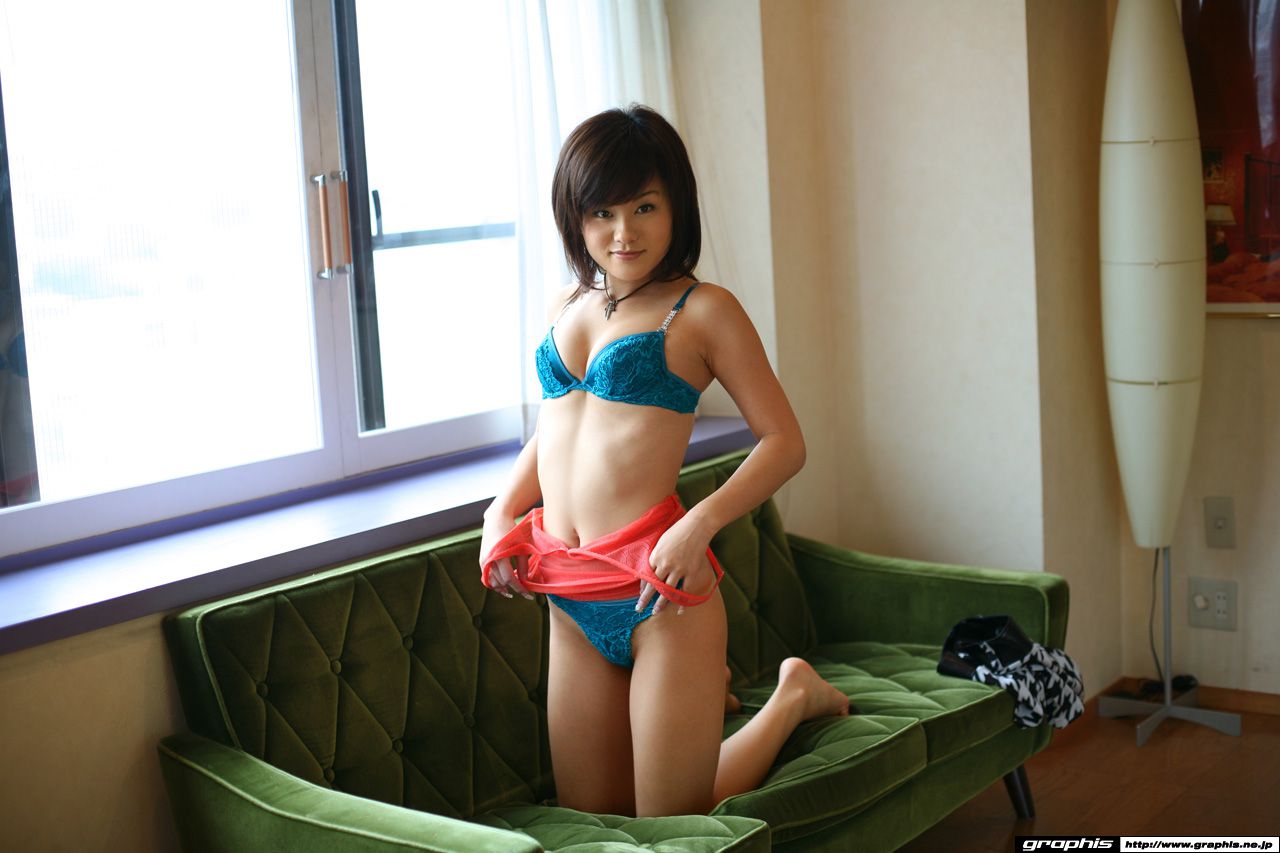 Hikaru Hayami 速水ひかる(速水光) [Graphis] First Gravure 初脱ぎ娘