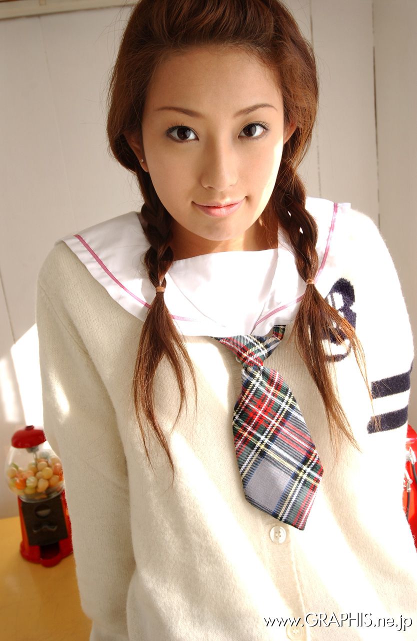 吉崎直绪《Enhanced Holiday》 [Graphis] Gals