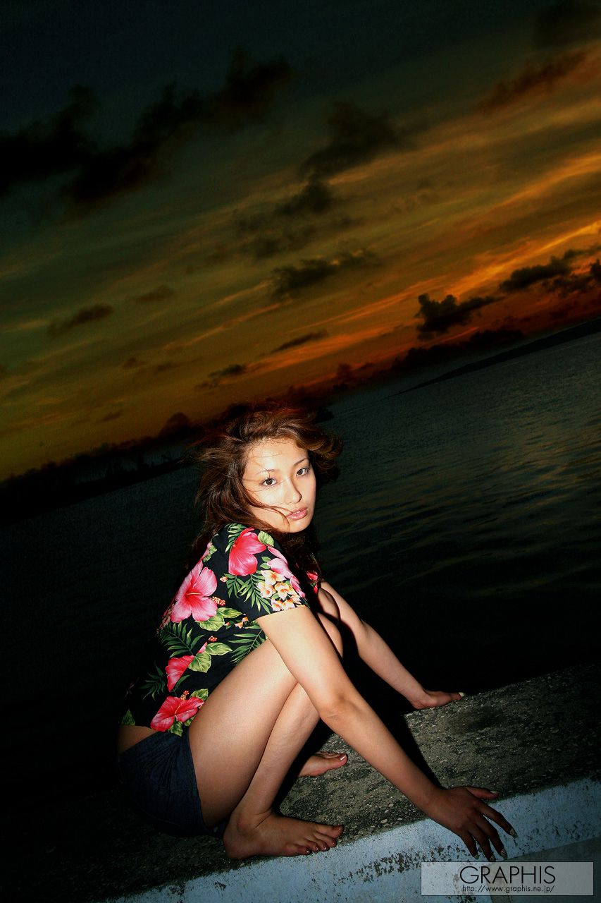 吉崎直绪《Happy Island》 [Graphis] Special Contents