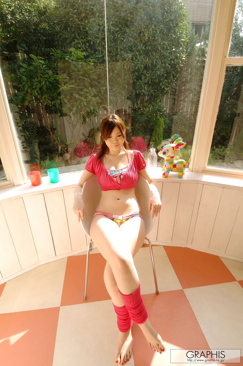 小川奈美《Approaching Rapidly》 [Graphis] Gals