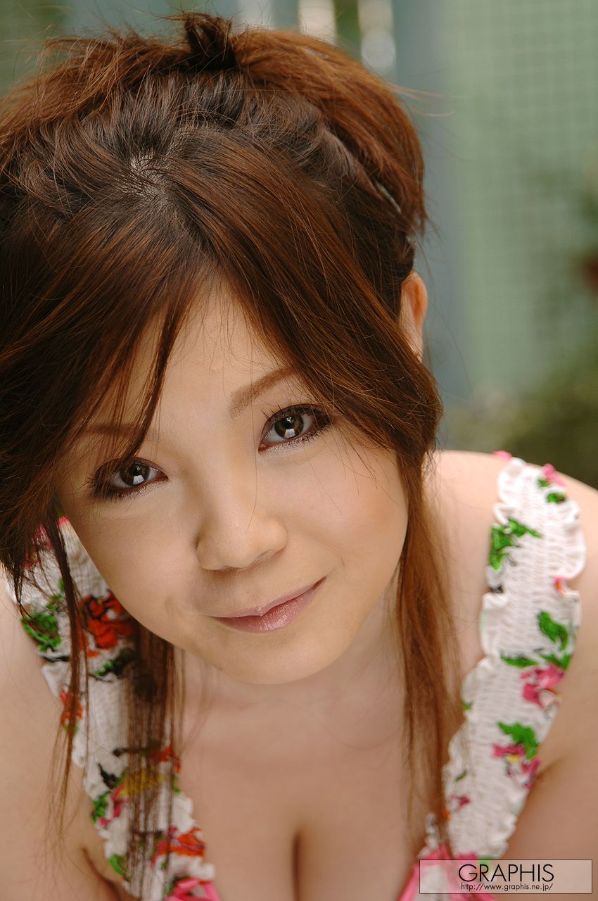 小川奈美《Approaching Rapidly》 [Graphis] Gals